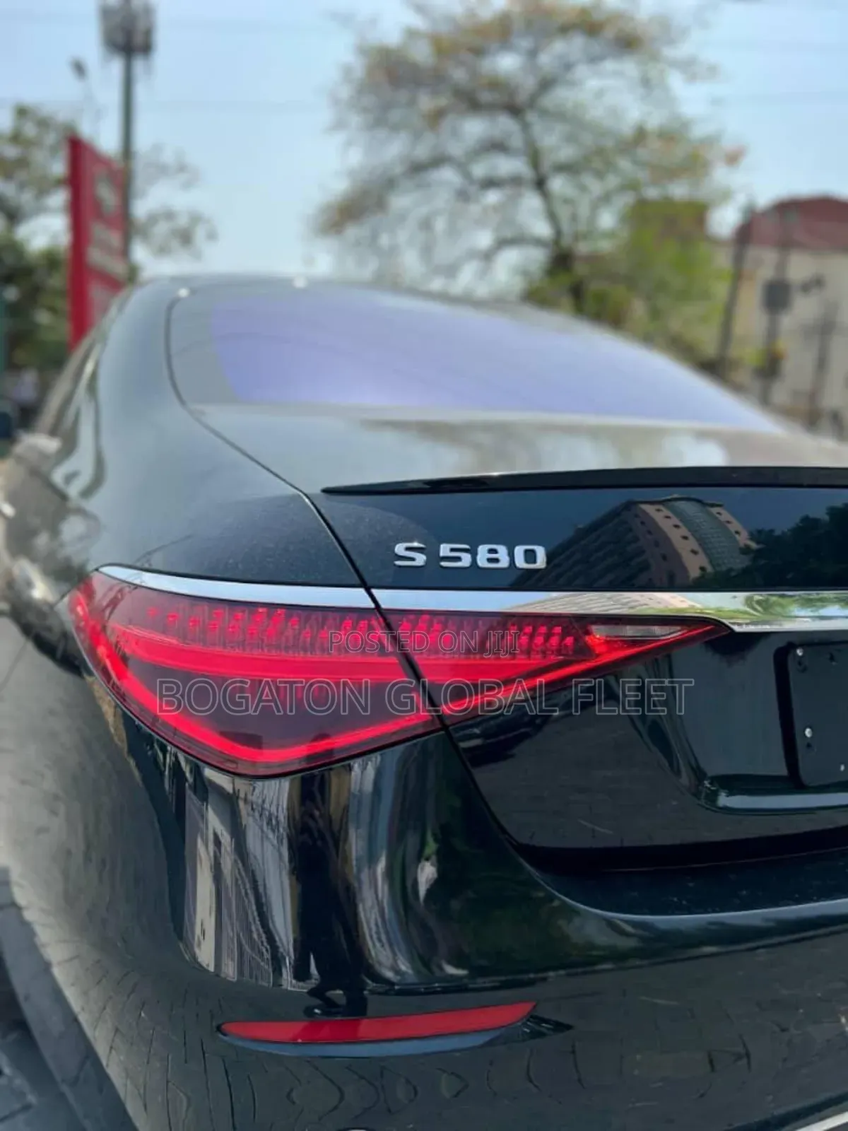 Mercedes Maybach S-580 for Rent