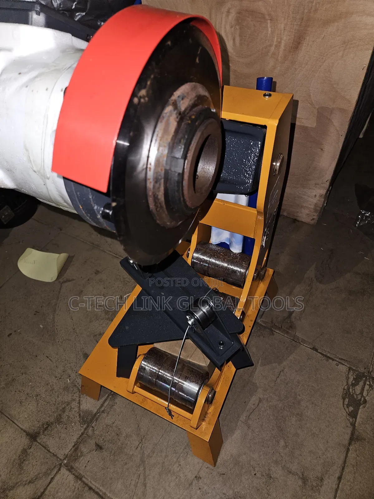 Hydraulic Pipe Cutting Machine