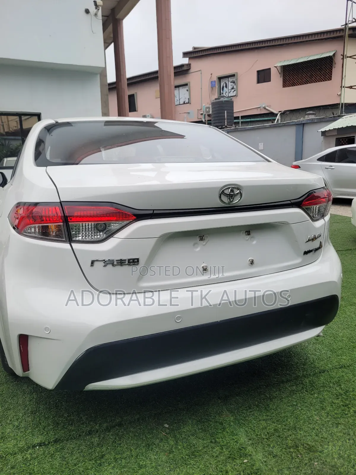 Toyota Corolla LE 2022 White