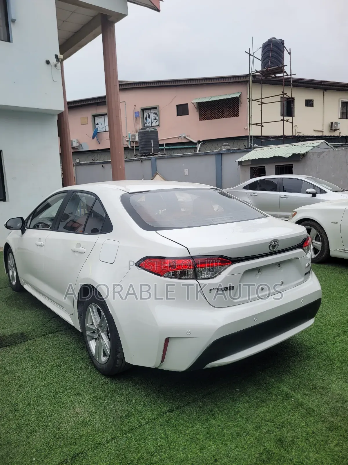 Toyota Corolla LE 2022 White