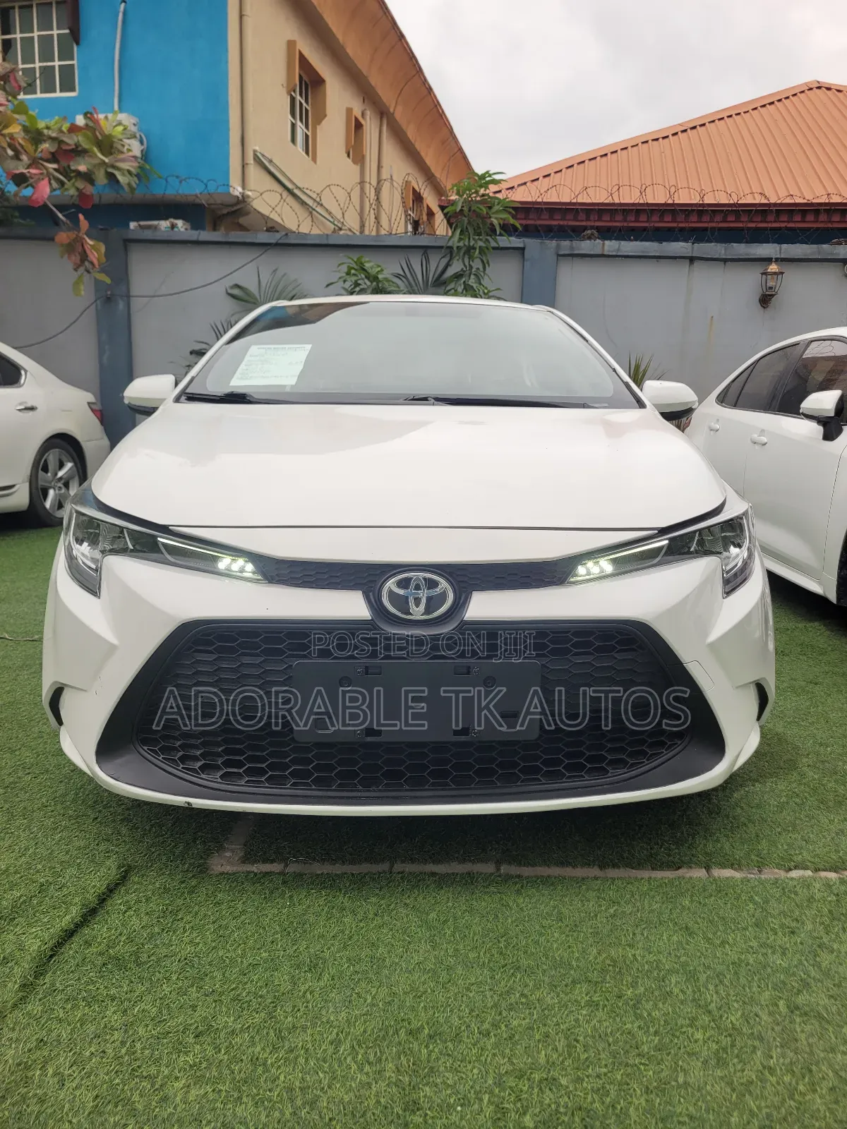 Toyota Corolla LE 2022 White