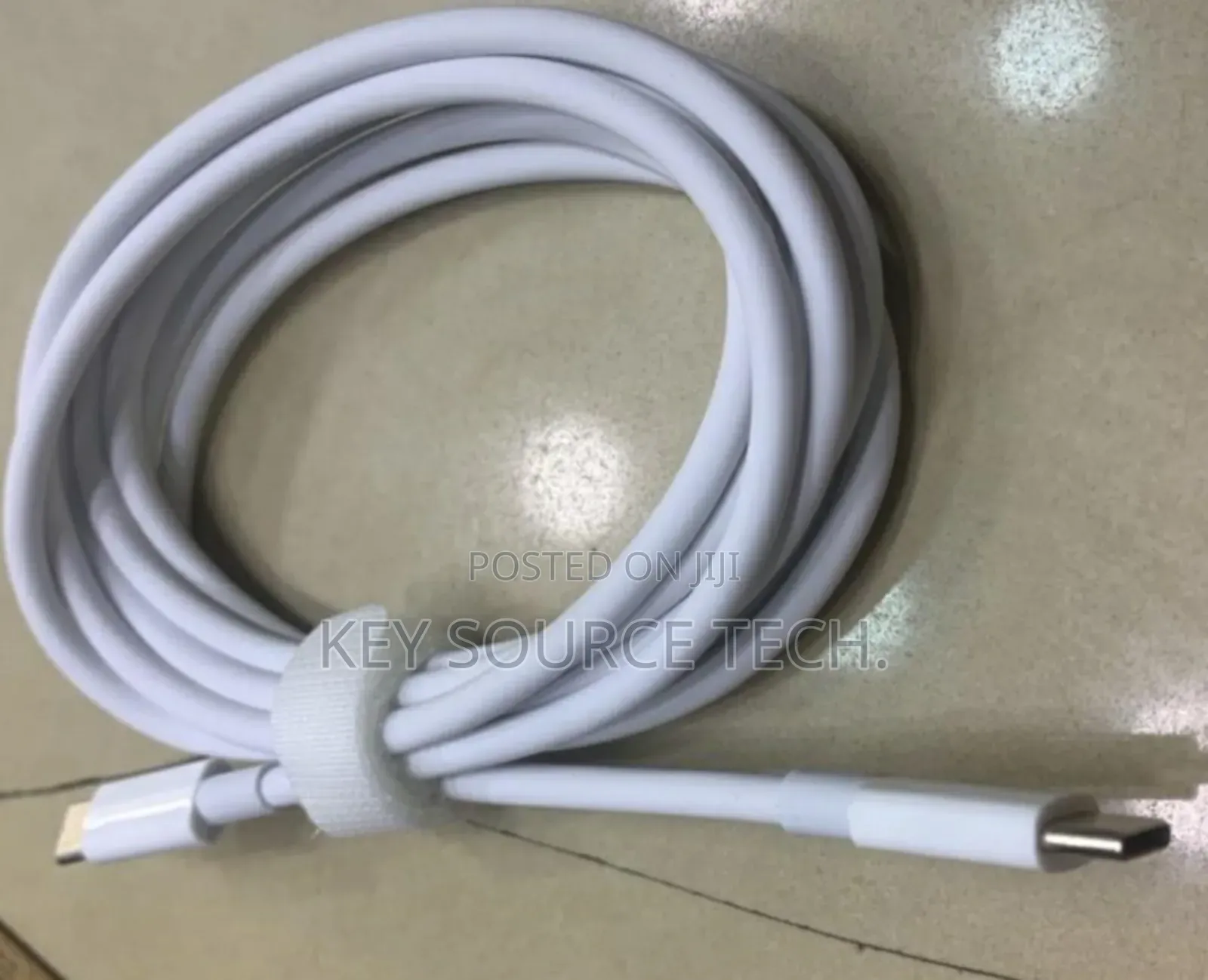 140w Usb C Charger With 2m Type C Cable for Macbook Complete