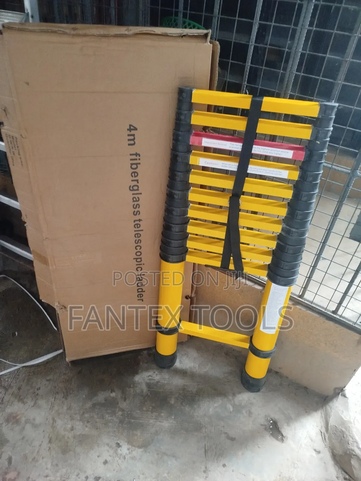 Fiberglass Telescopic Ladder 4 Metres