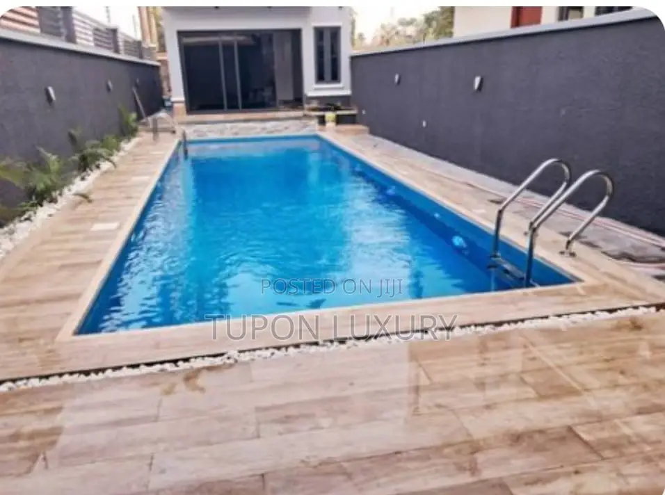 Luxury 4 Bedroom Duplex With Bath Tub, Pool Gym