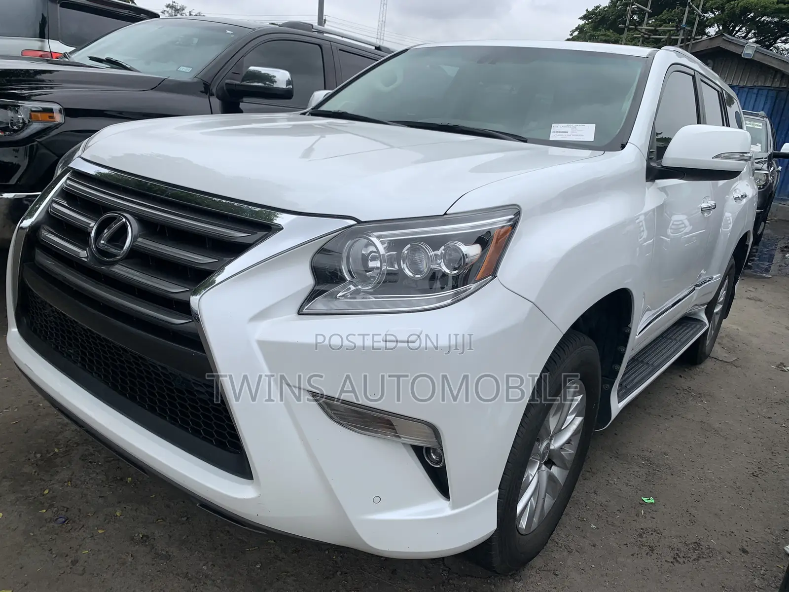 Lexus GX 460 Luxury 2016 White
