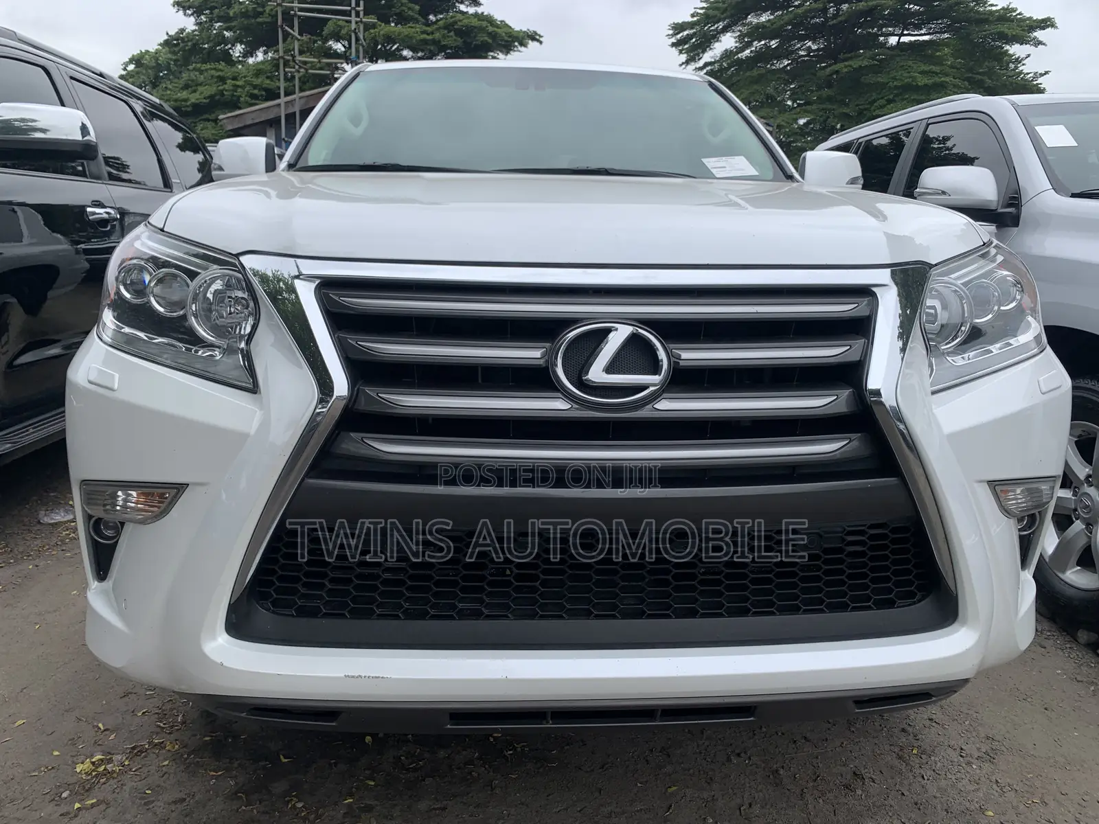 Lexus GX 460 Luxury 2016 White