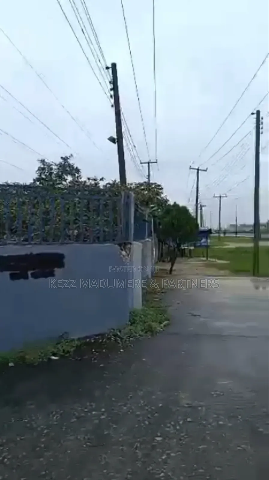 For Sale : 12 Plots Olu Obasanjo Major Road Ph