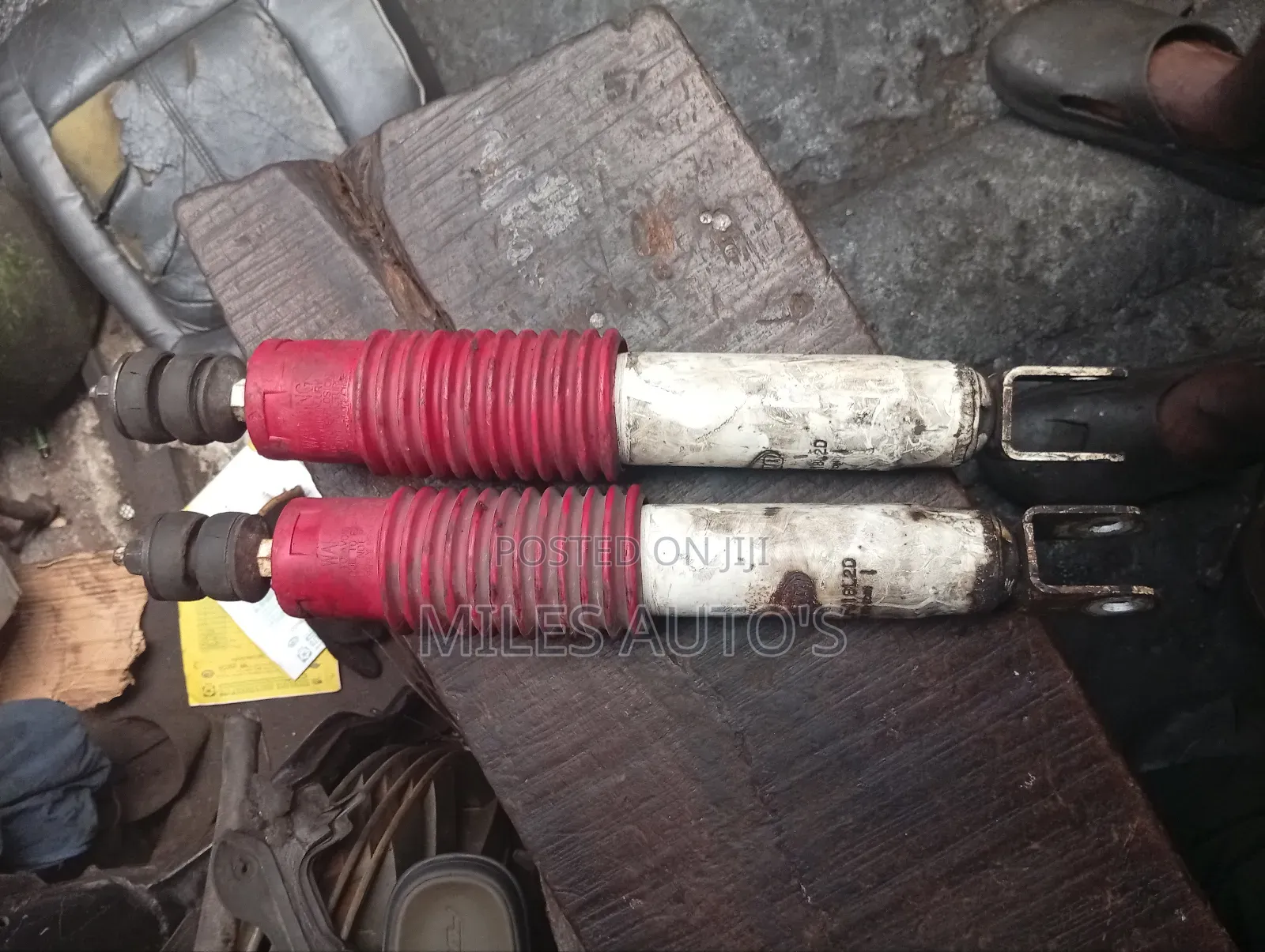 Hummer H3 Front Shocks