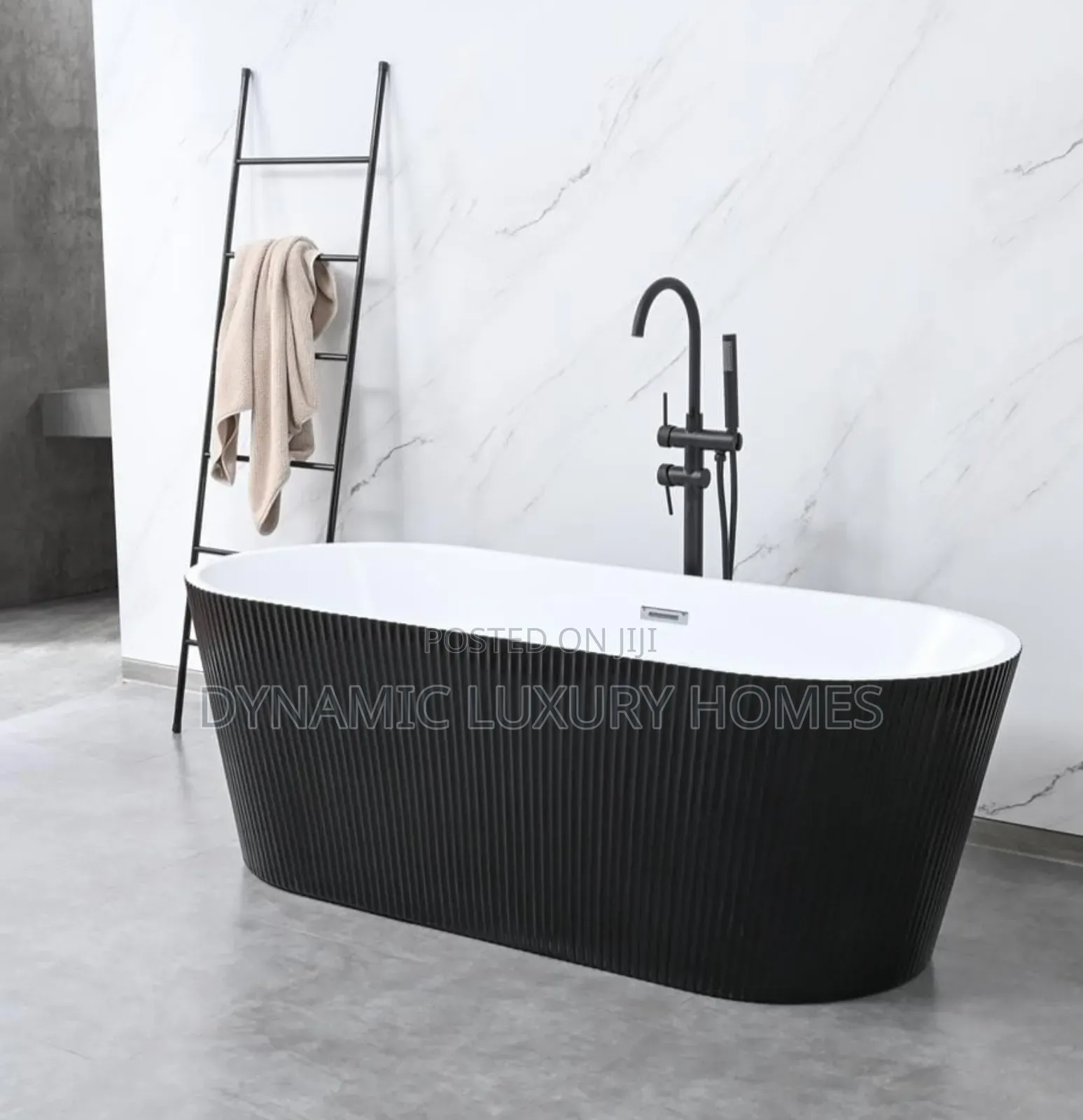 England Black and White Bathtub