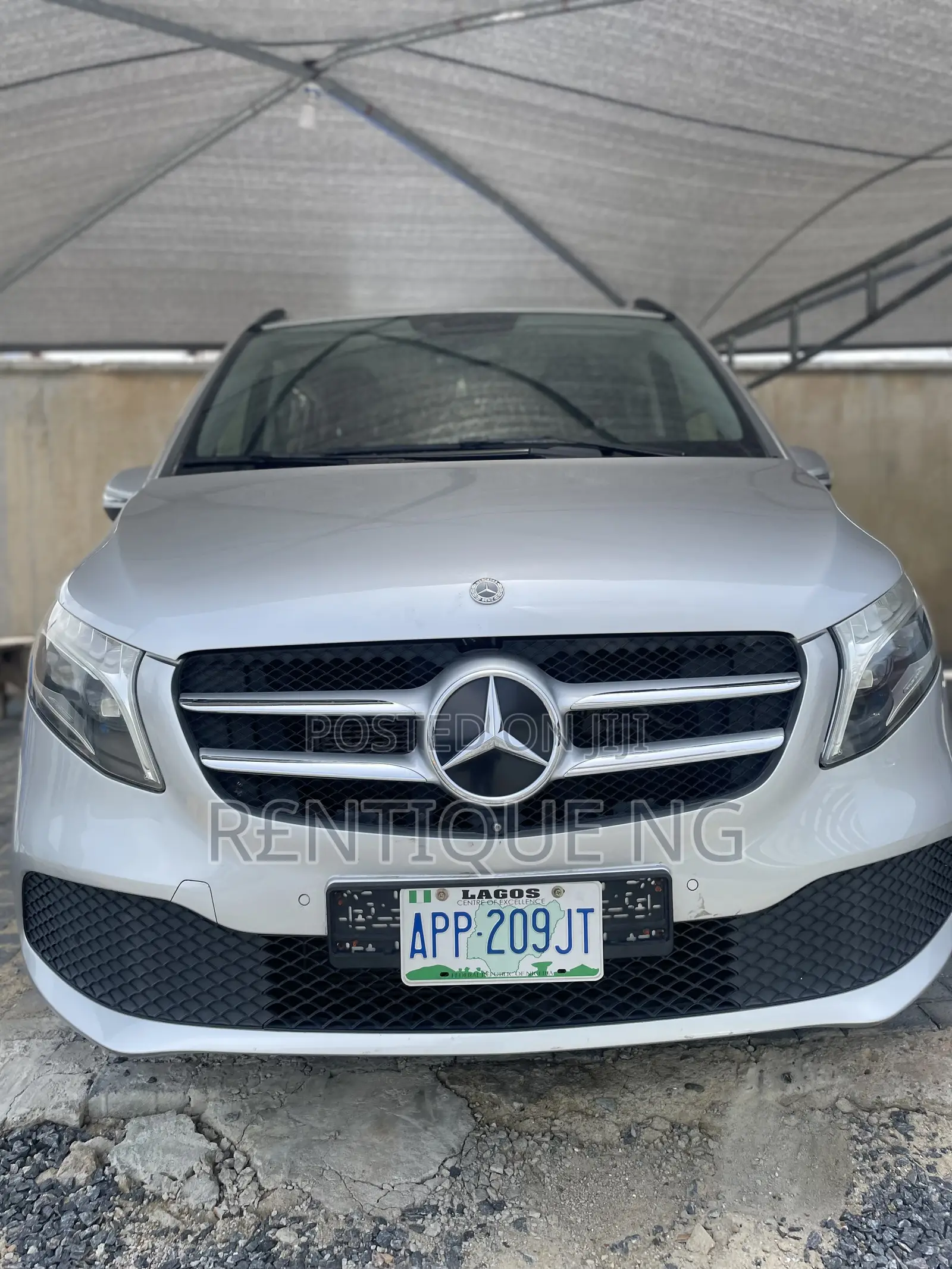 Mercedes Viano 2023 Bus Available For Rent