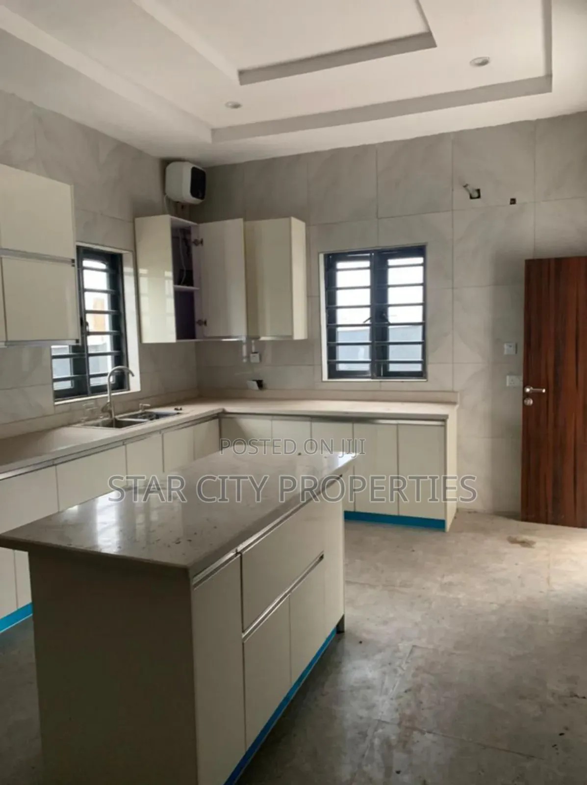 5bdrm Duplex in Magodo Ph 2, GRA Phase 2 Shangisha for rent