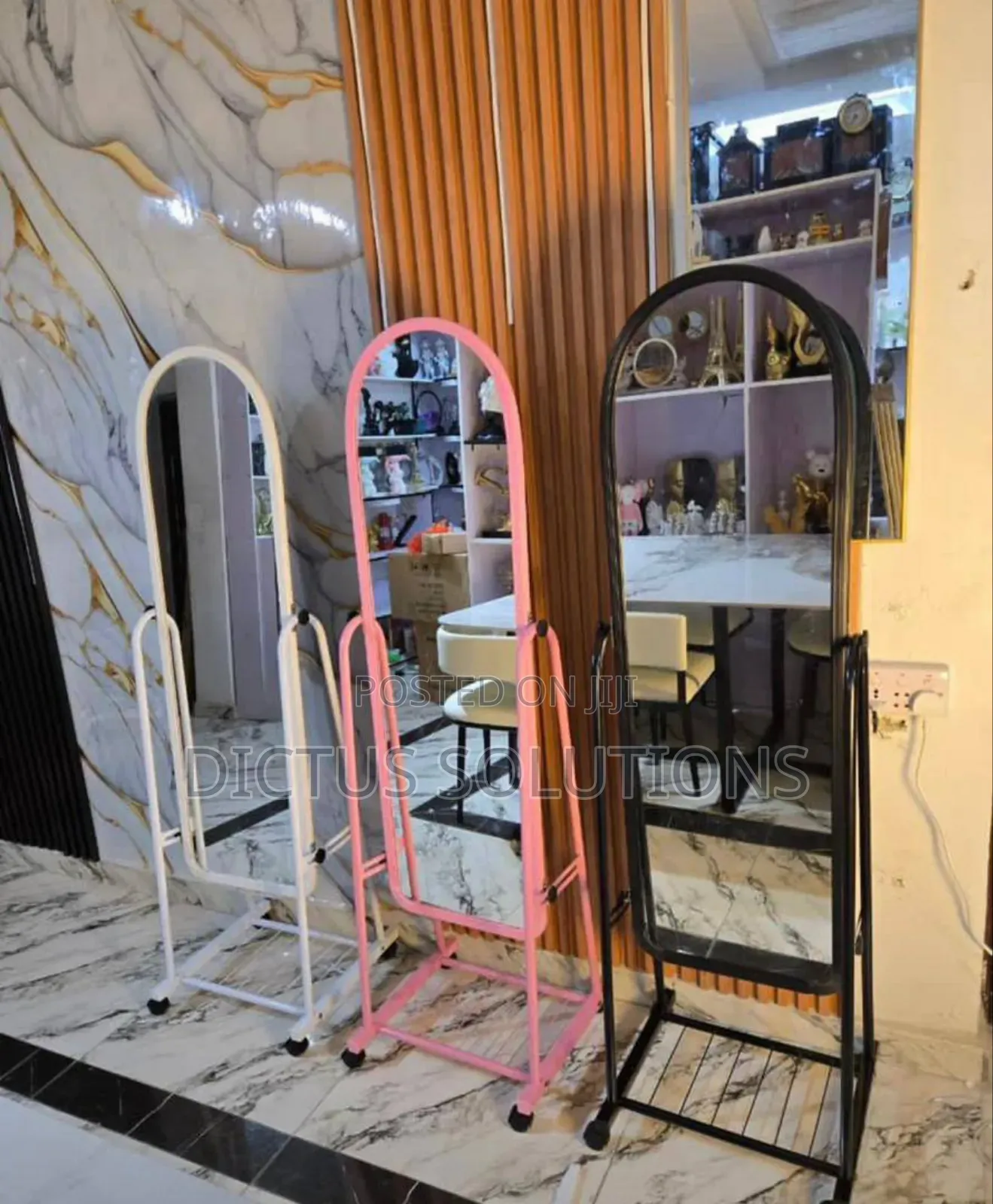 Elegant Standing Full Body Size Mirror With Wheels a Rack