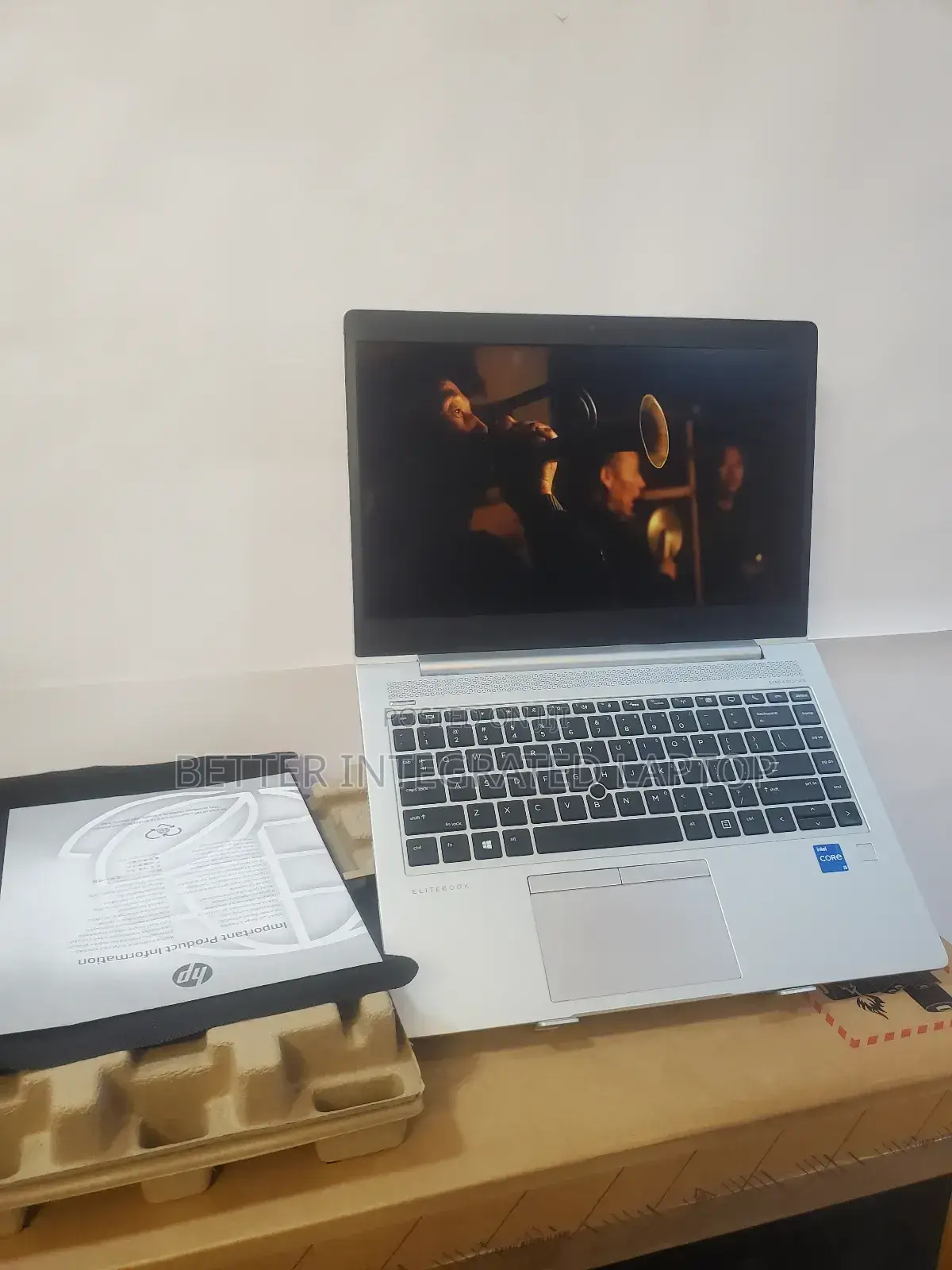New Laptop HP EliteBook 8730W 8GB Intel Core i5 SSD 1T
