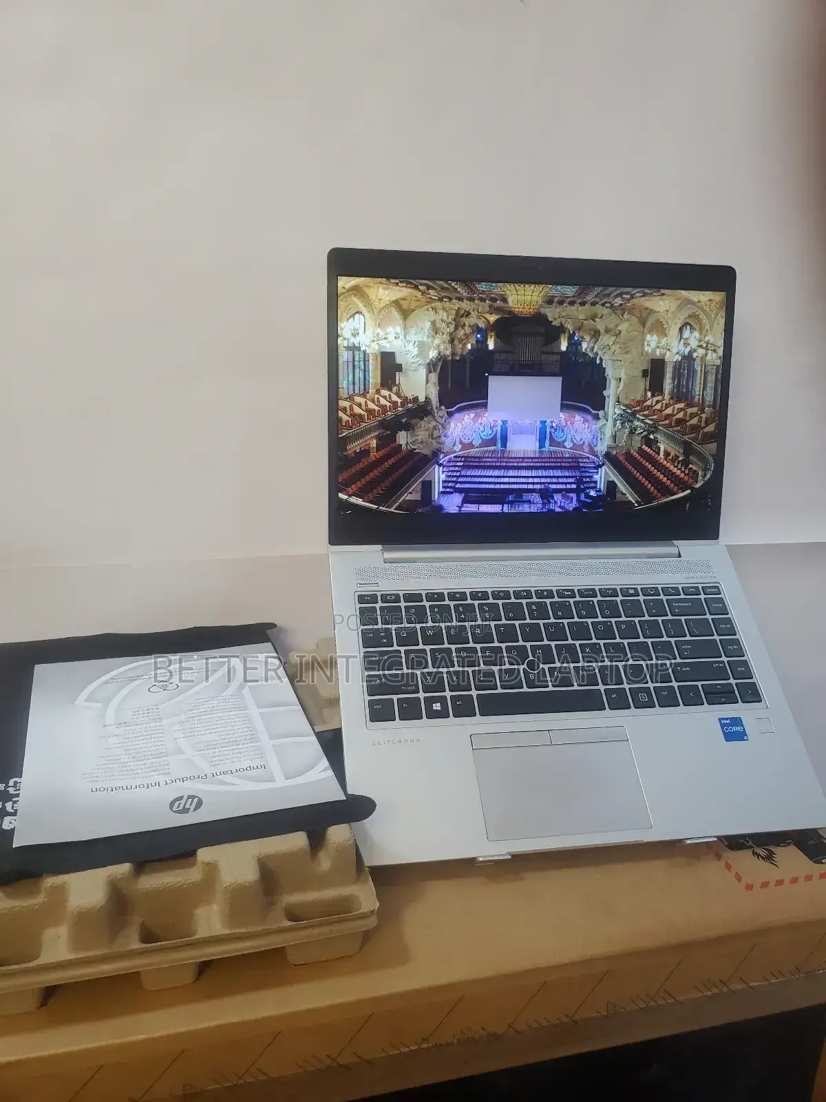 New Laptop HP EliteBook 8740W 12GB Intel Core I5 SSD 256GB