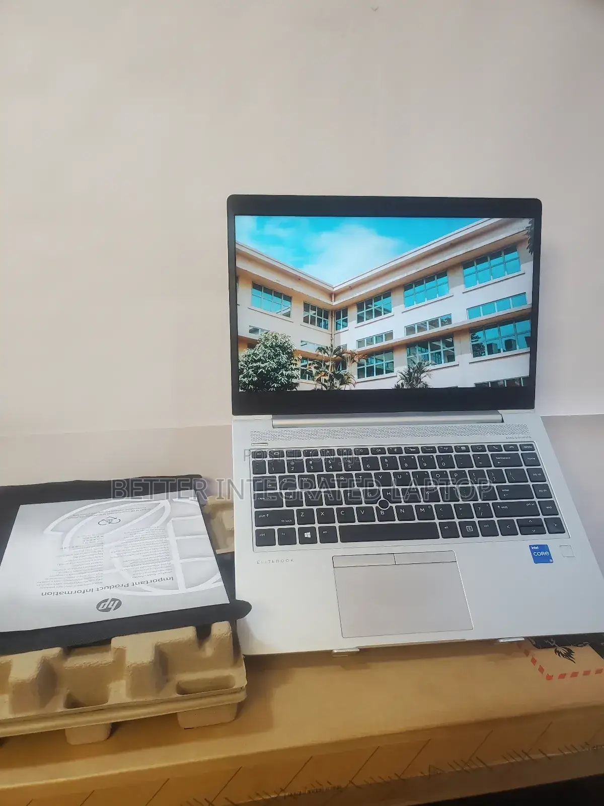 New Laptop HP EliteBook 8740W 16GB Intel Core I5 SSD 512GB