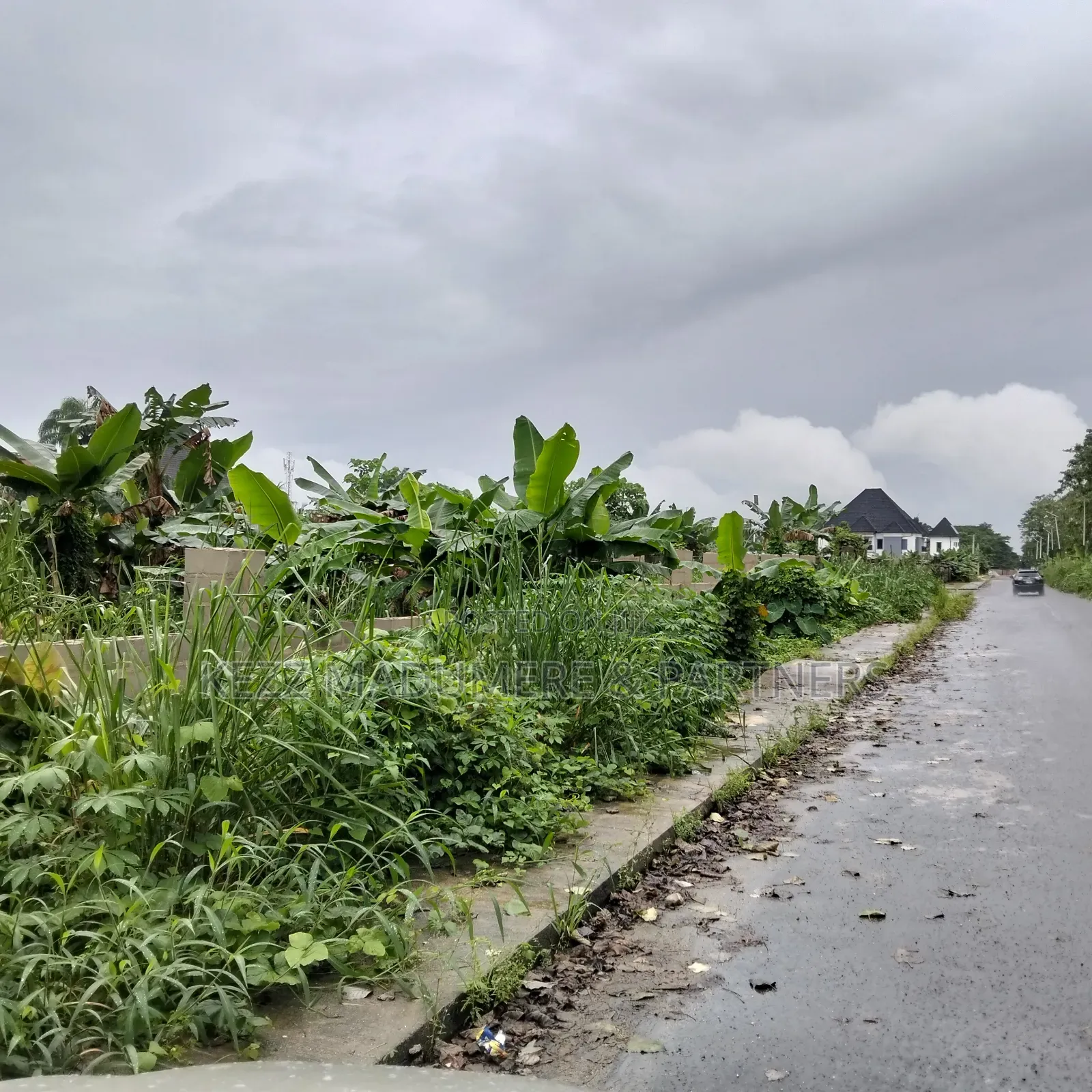 For Sale: 2 Plots at Gra Phase 8,G.U.Aker, Eliozu