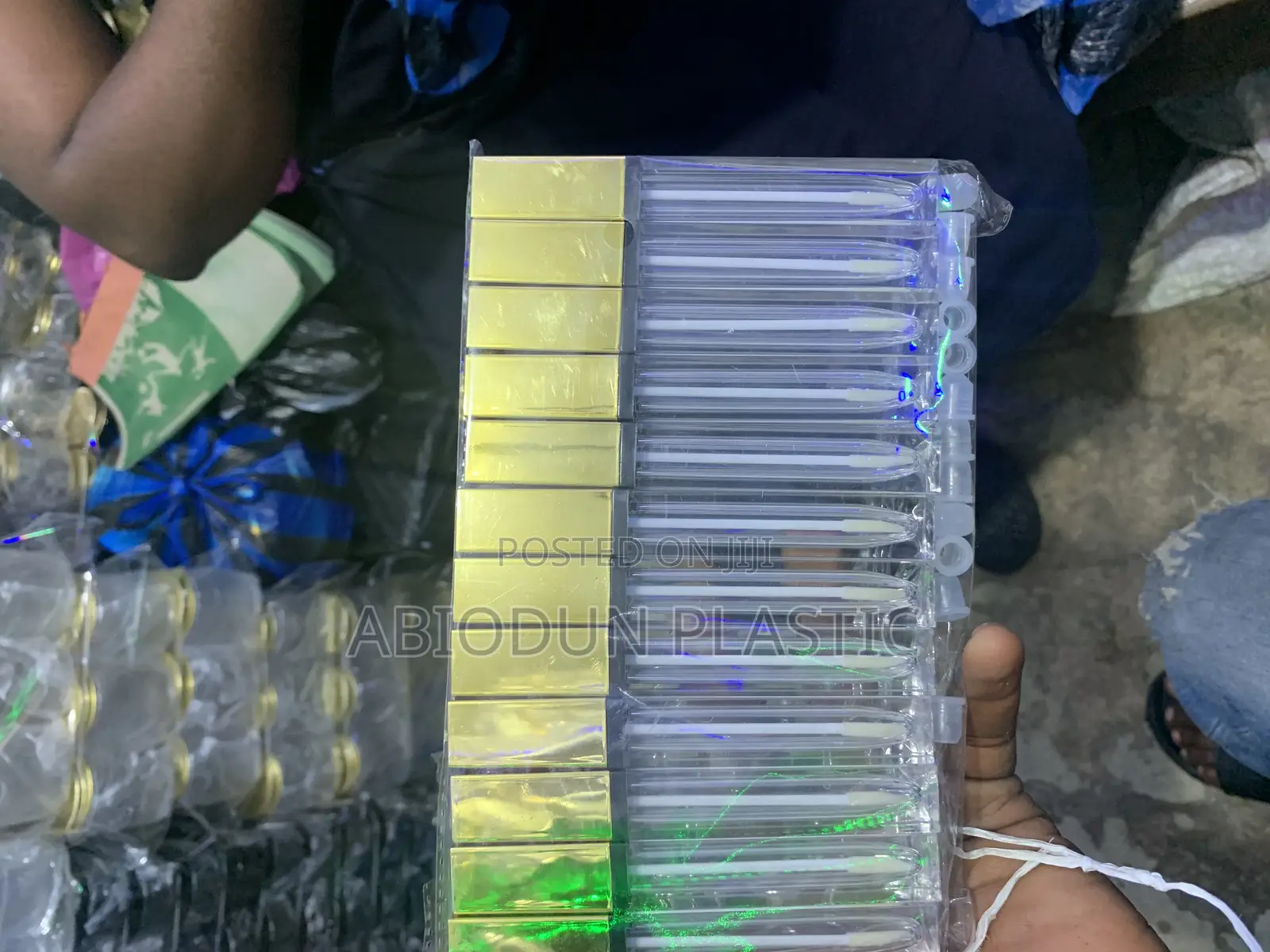 Lipgloss Plastic Container