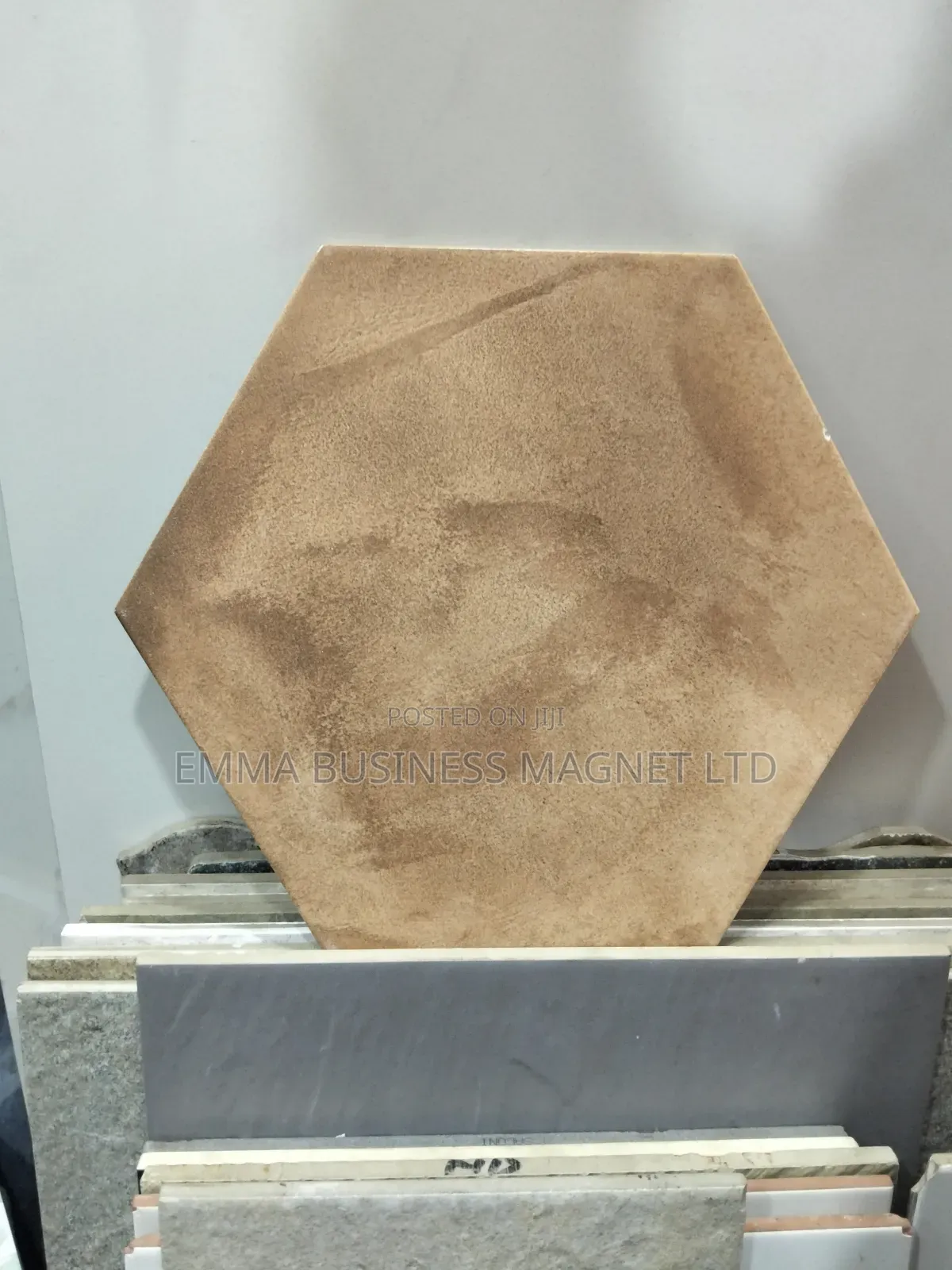 28.5x24.5 High Quality Spanish Floor Tiles 