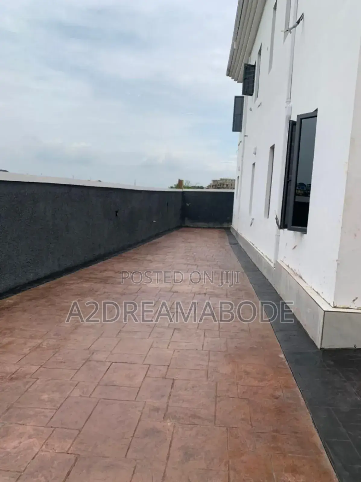 5bdrm Duplex in Magodo Phase 2, Ikeja for sale