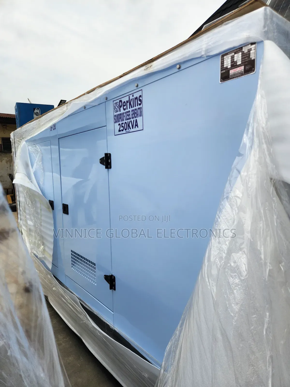 250kva Original Perkins Diesel Soundproof Generator