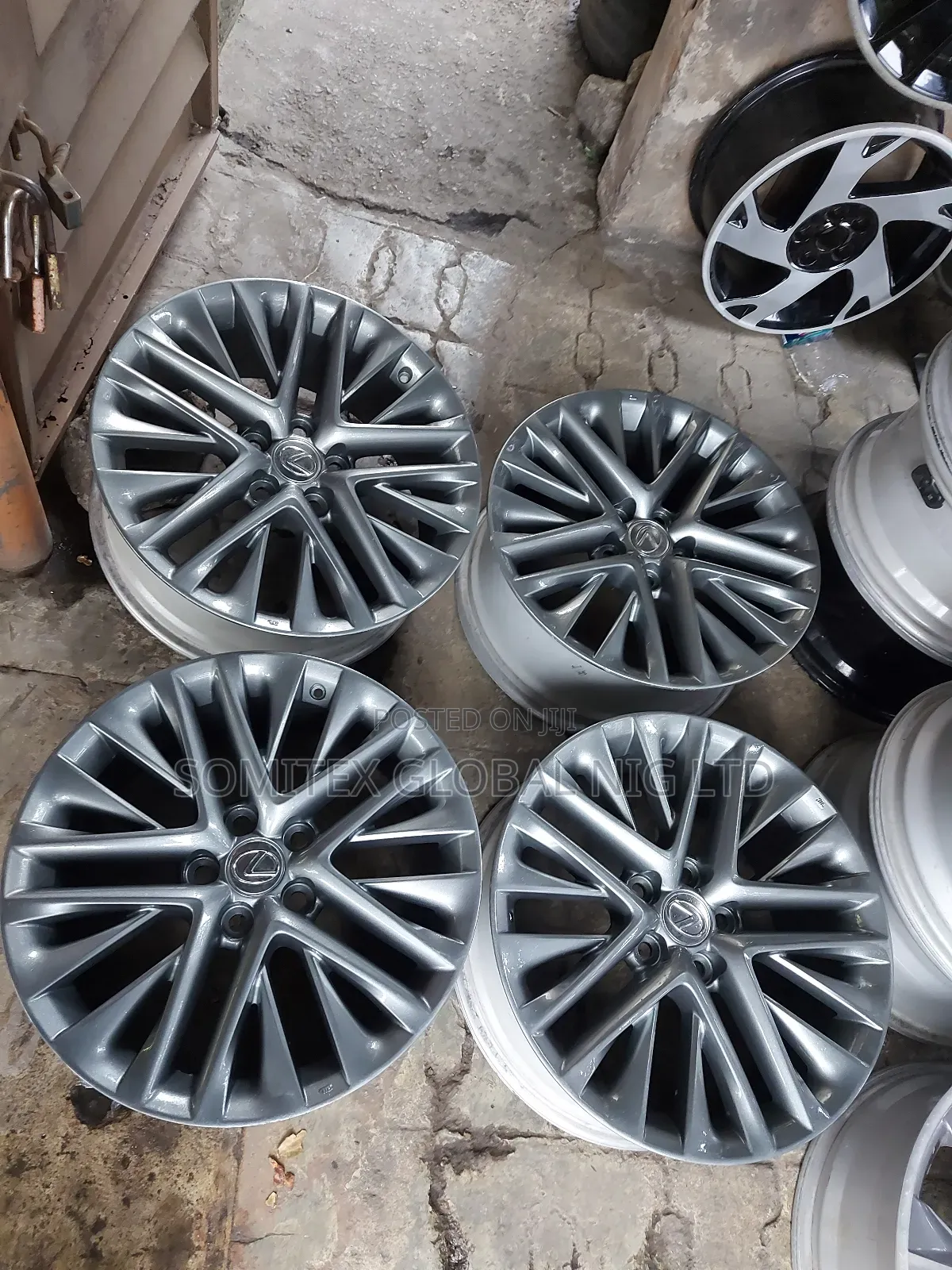 18rim Lexus Es350!
