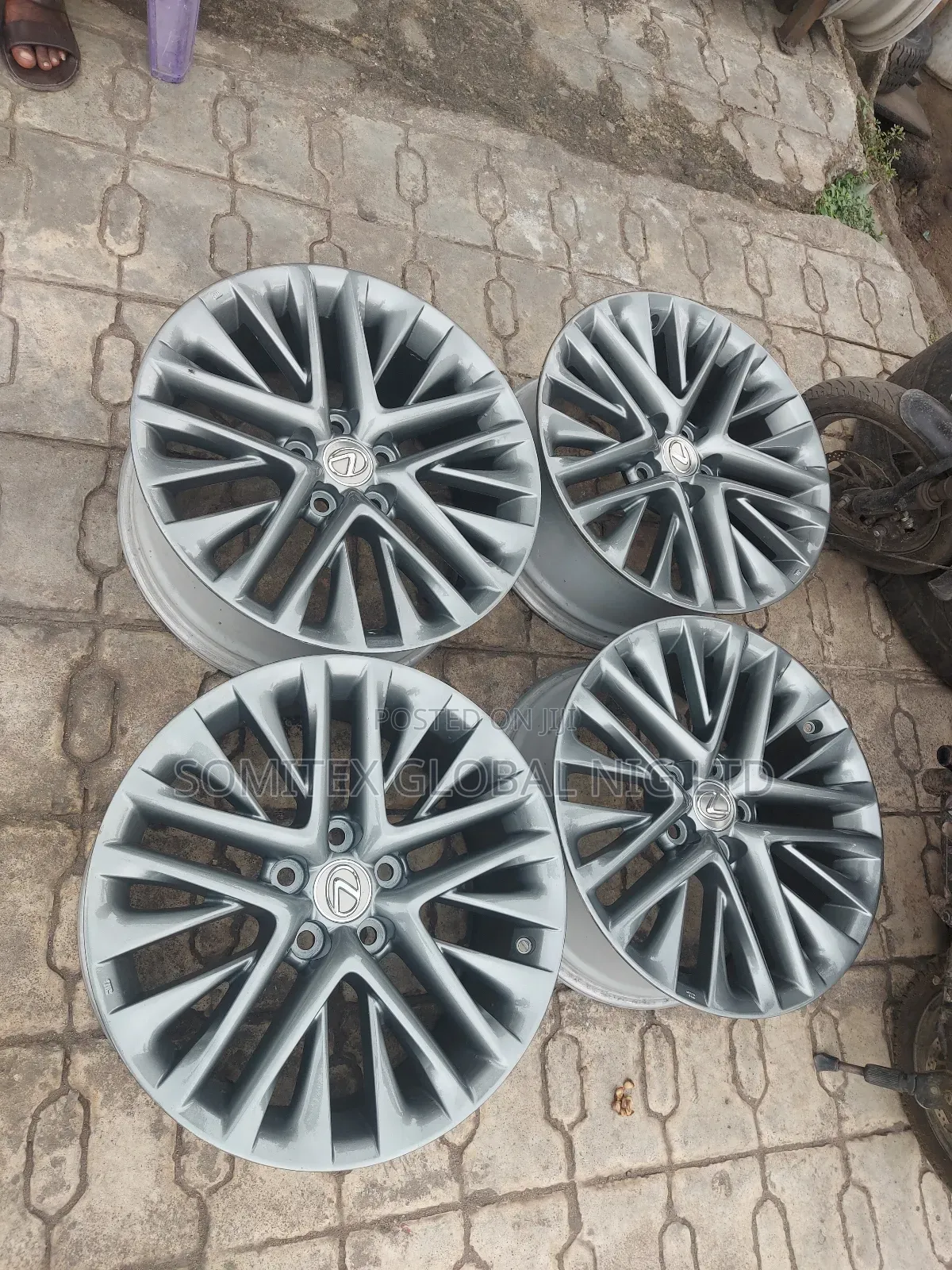 18rim Lexus Es350!