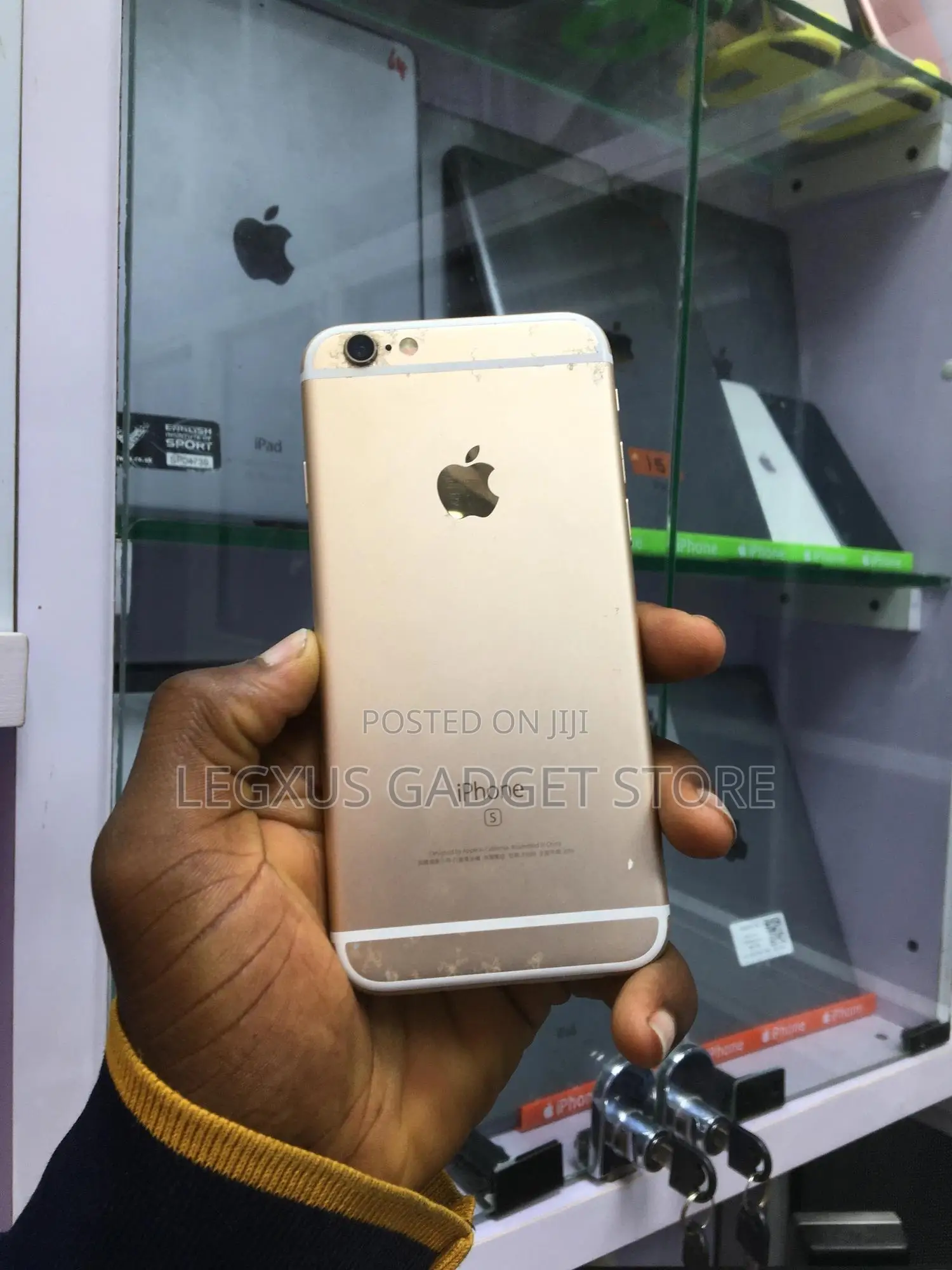 Apple iPhone 6s 32 GB Gold
