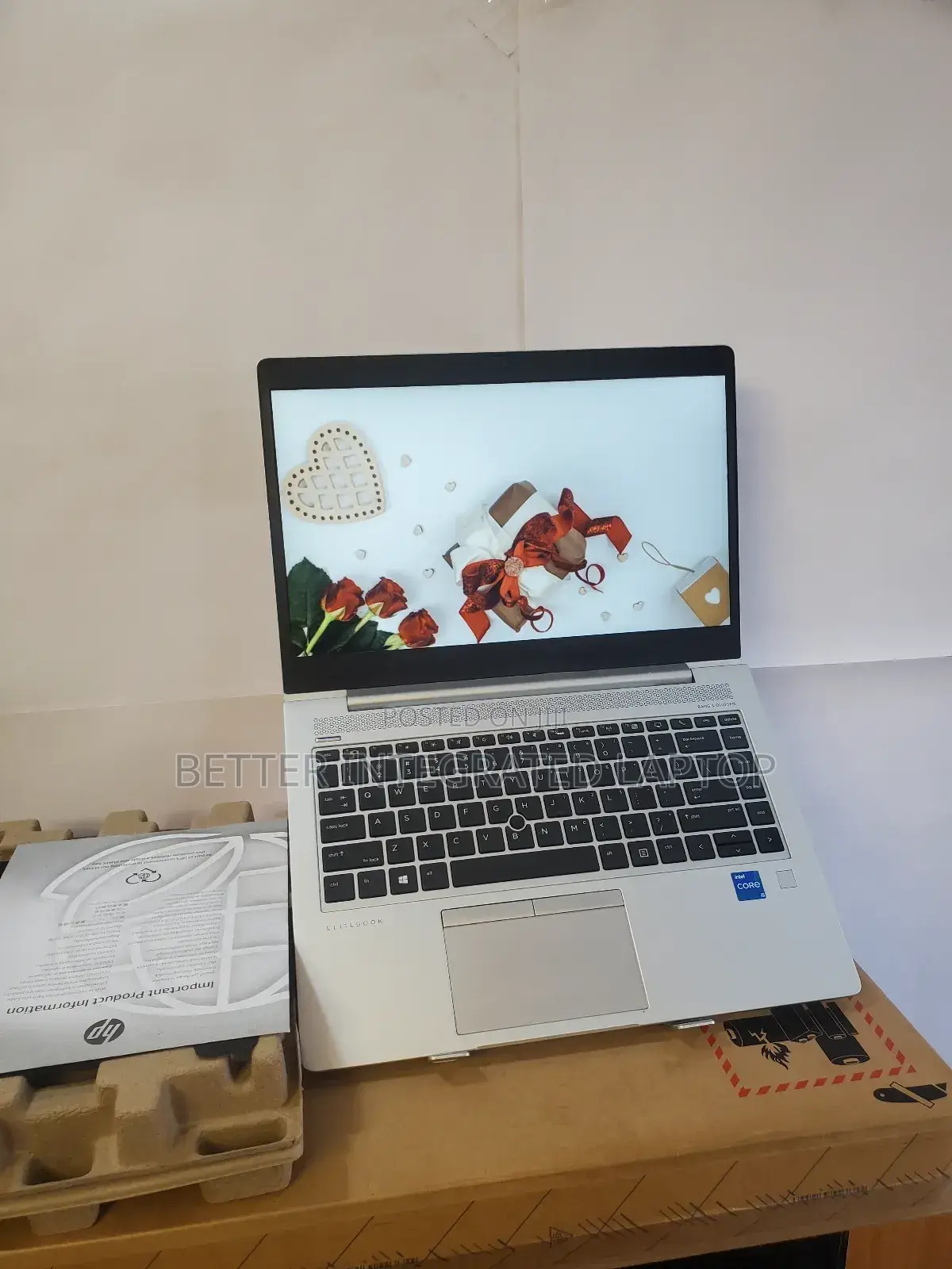 New Laptop HP EliteBook 725 G2 8GB Intel Core i5 SSD 256GB