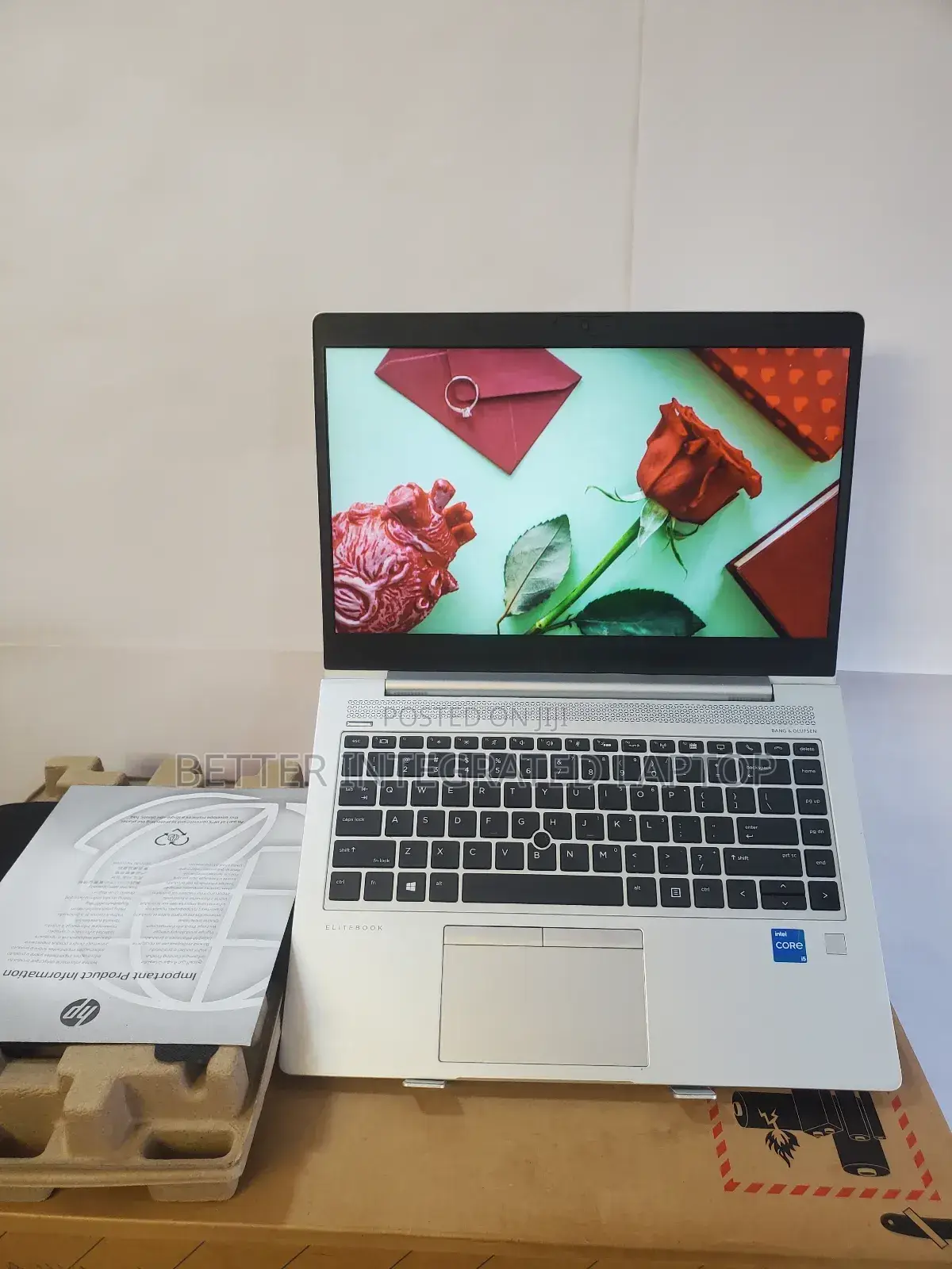 New Laptop HP EliteBook 725 G2 8GB Intel Core i5 SSD 256GB