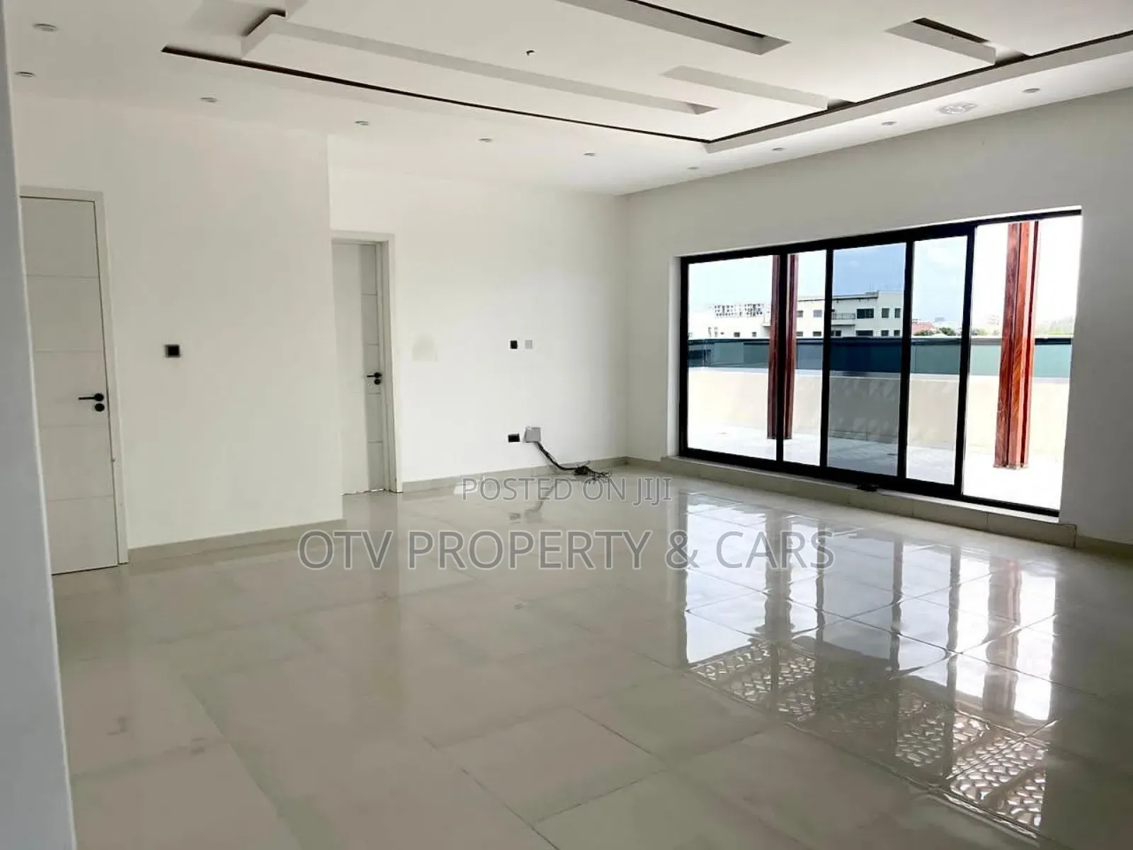 Furnished 6bdrm Duplex in Lekki Phase 1 for sale