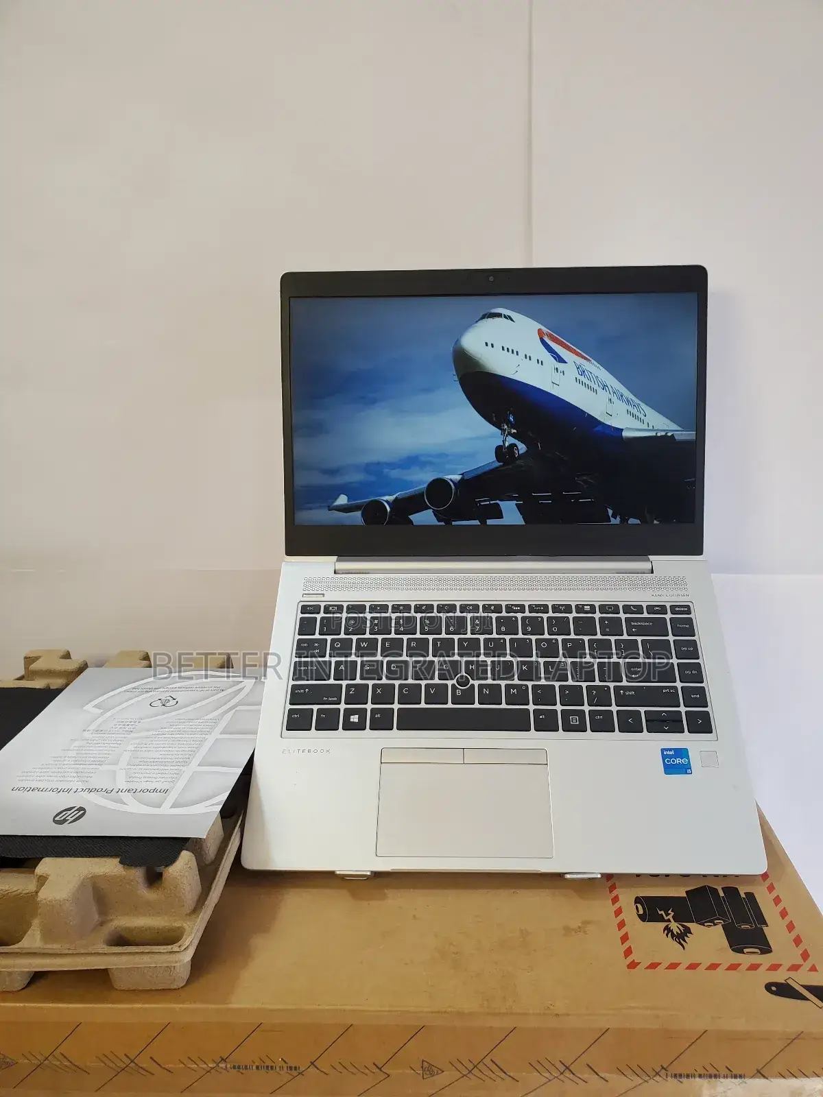New Laptop HP EliteBook 735 8GB Intel Core i5 SSD 256GB