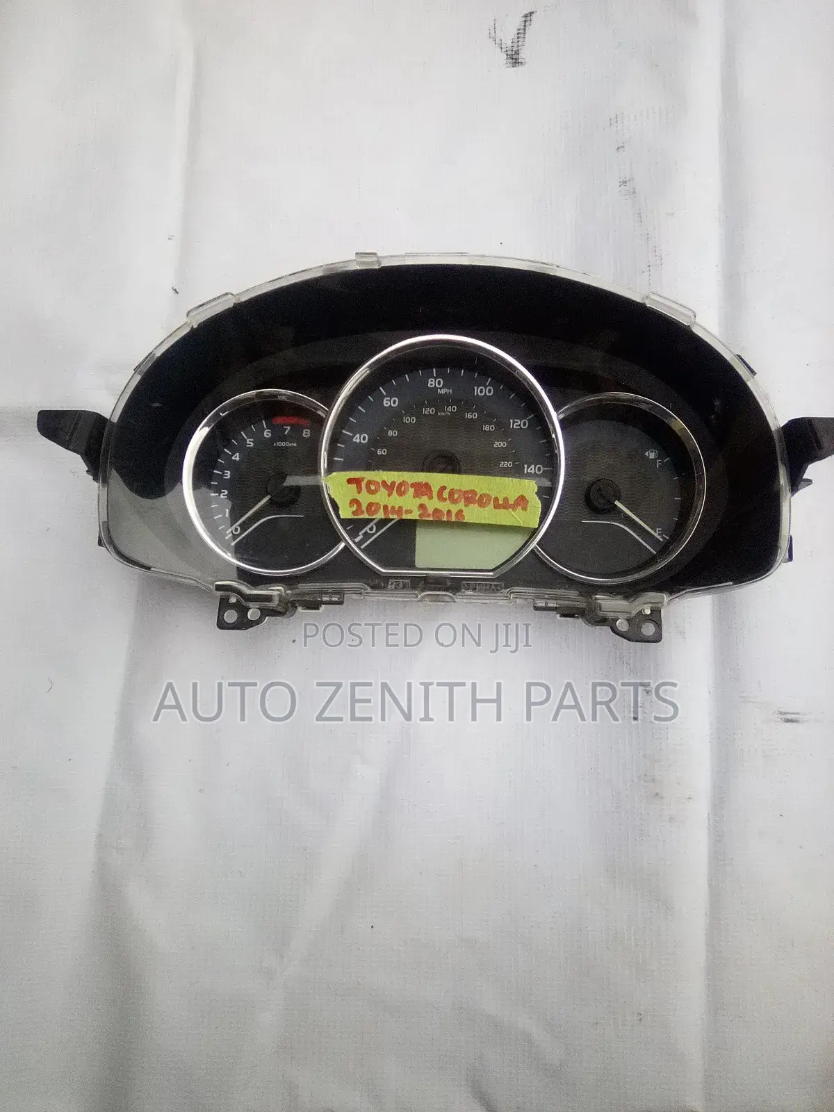 Speedometer: Toyota Corolla 2014 - 2016
