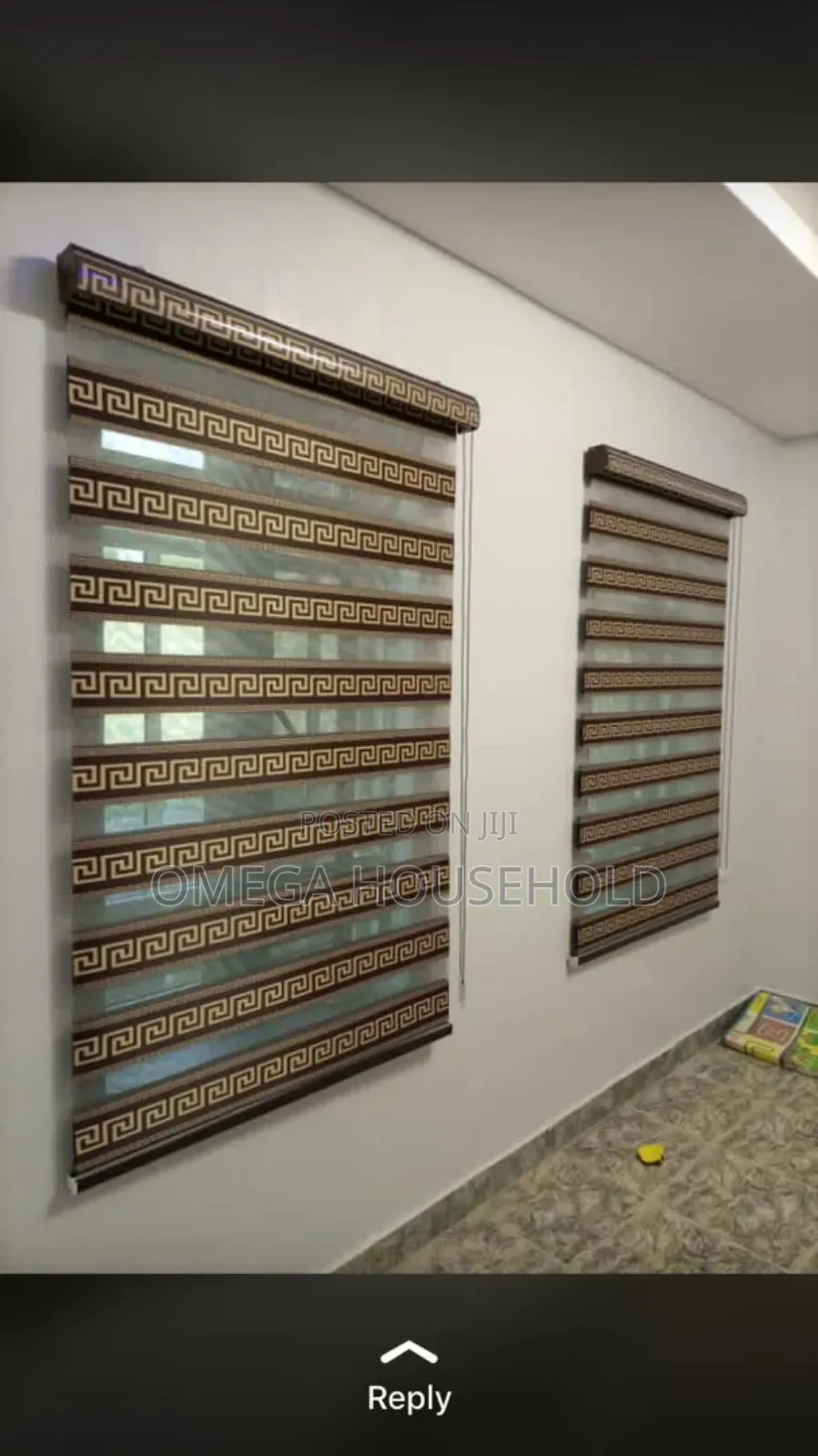 Day and Night Window Blind for Home and Offices