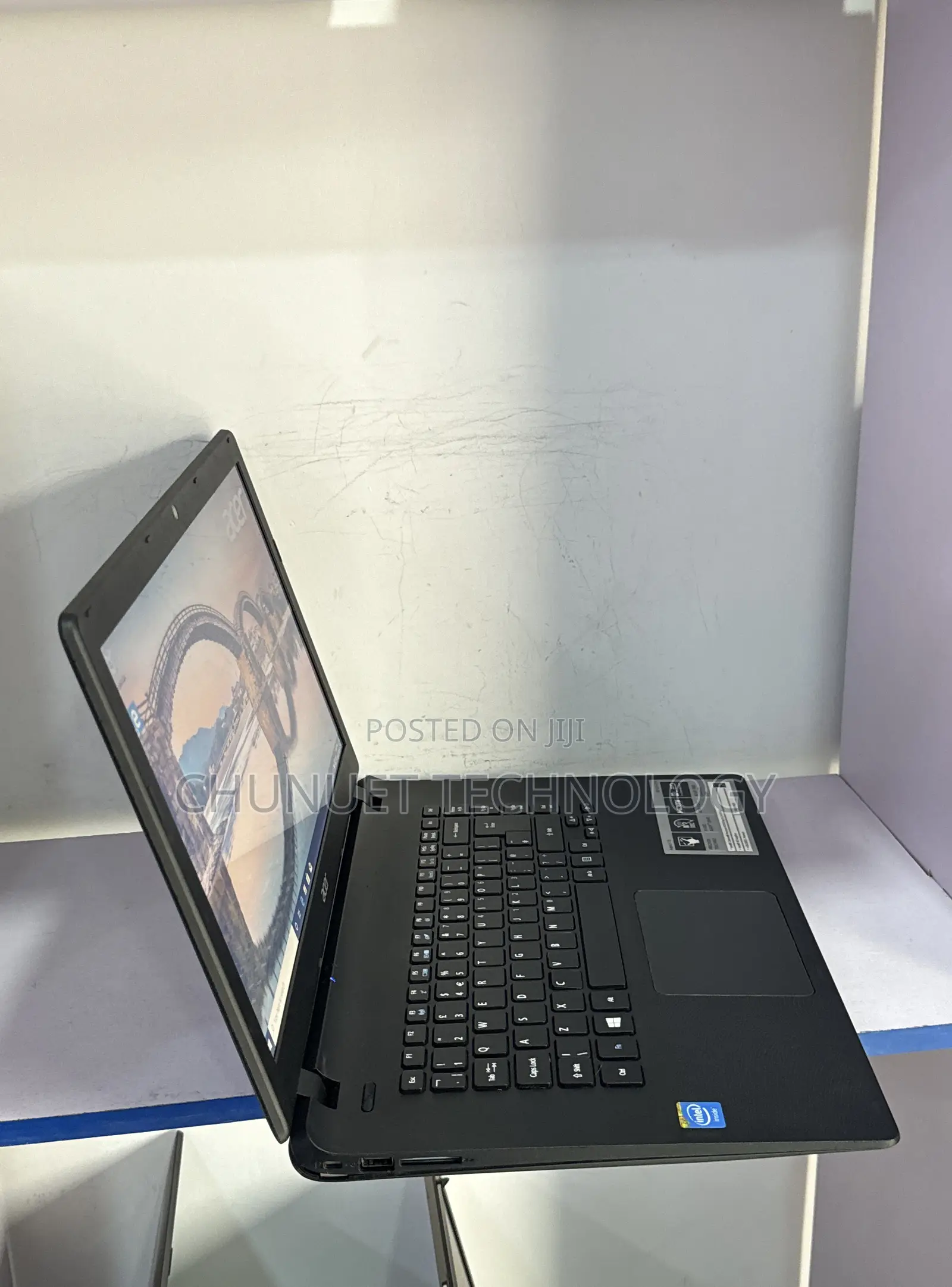 Laptop Acer Aspire ES1-511 4GB Intel HDD 320GB