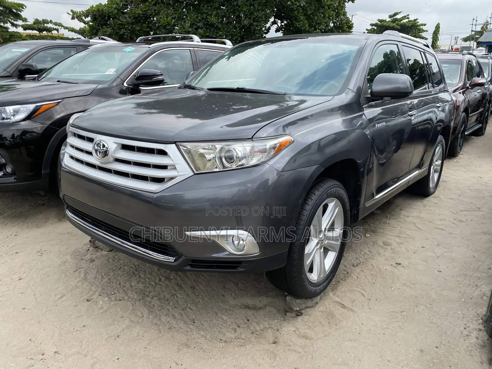 Toyota Highlander Limited 3.5l 4WD 2013 Gray