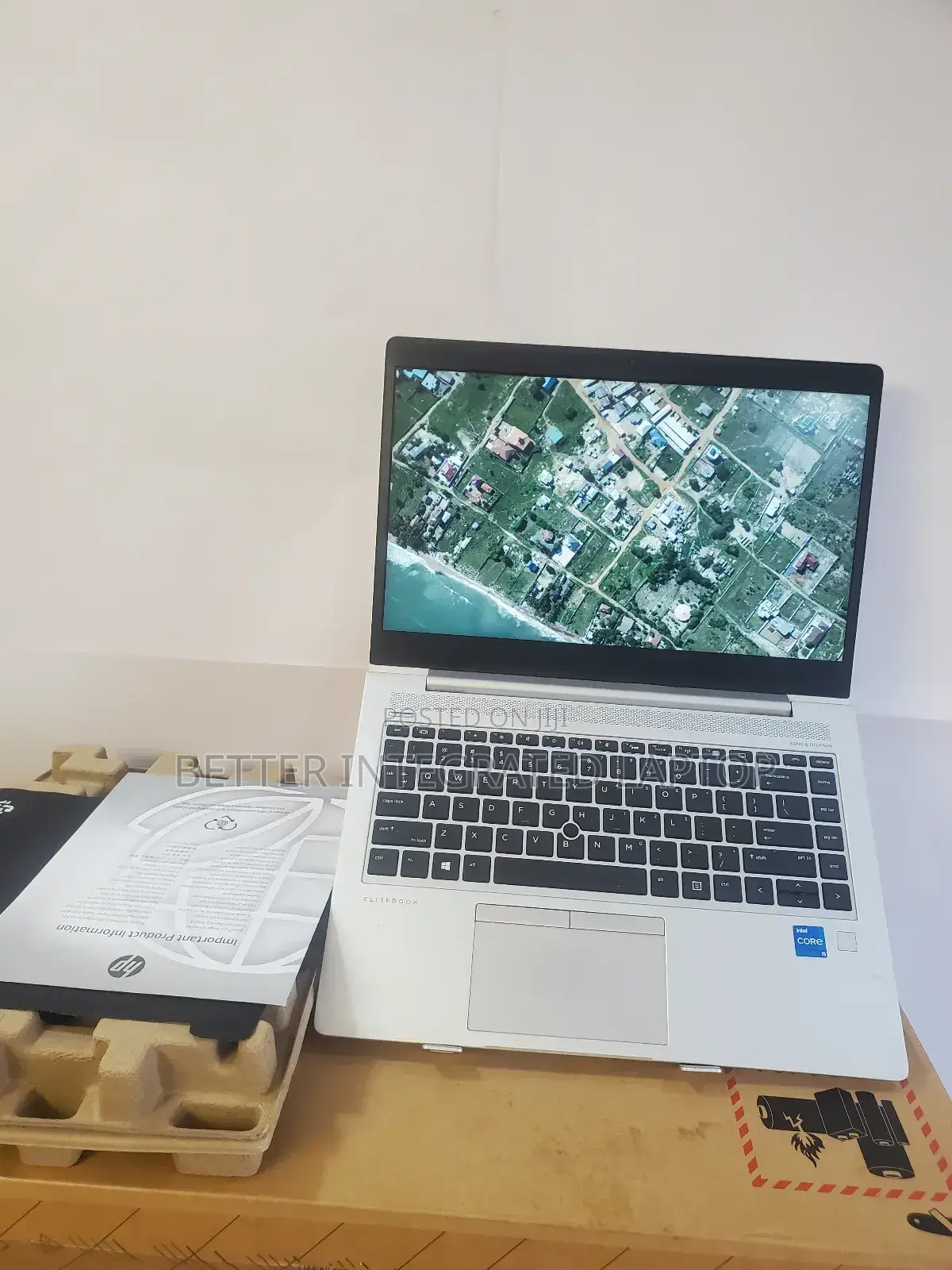 New Laptop HP EliteBook 735 G6 32GB Intel Core i5 SSD 512GB
