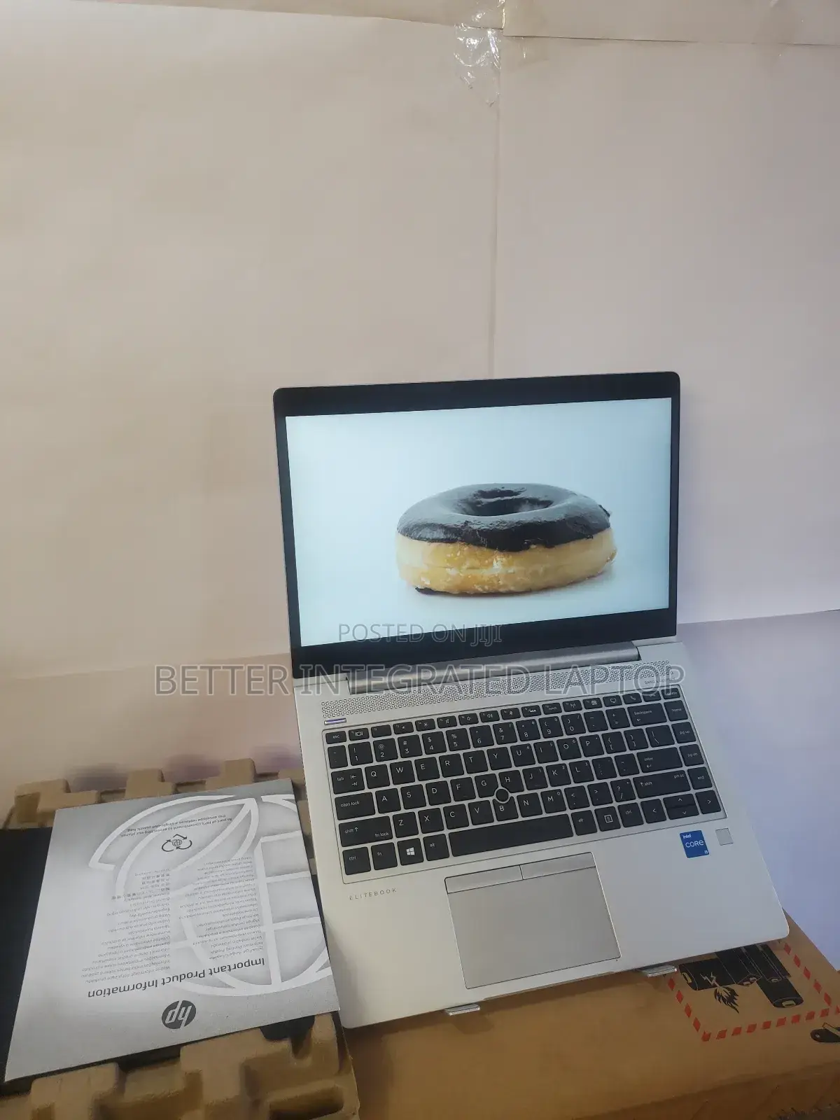 New Laptop HP EliteBook 740 G2 8GB Intel Core i5 SSD 256GB