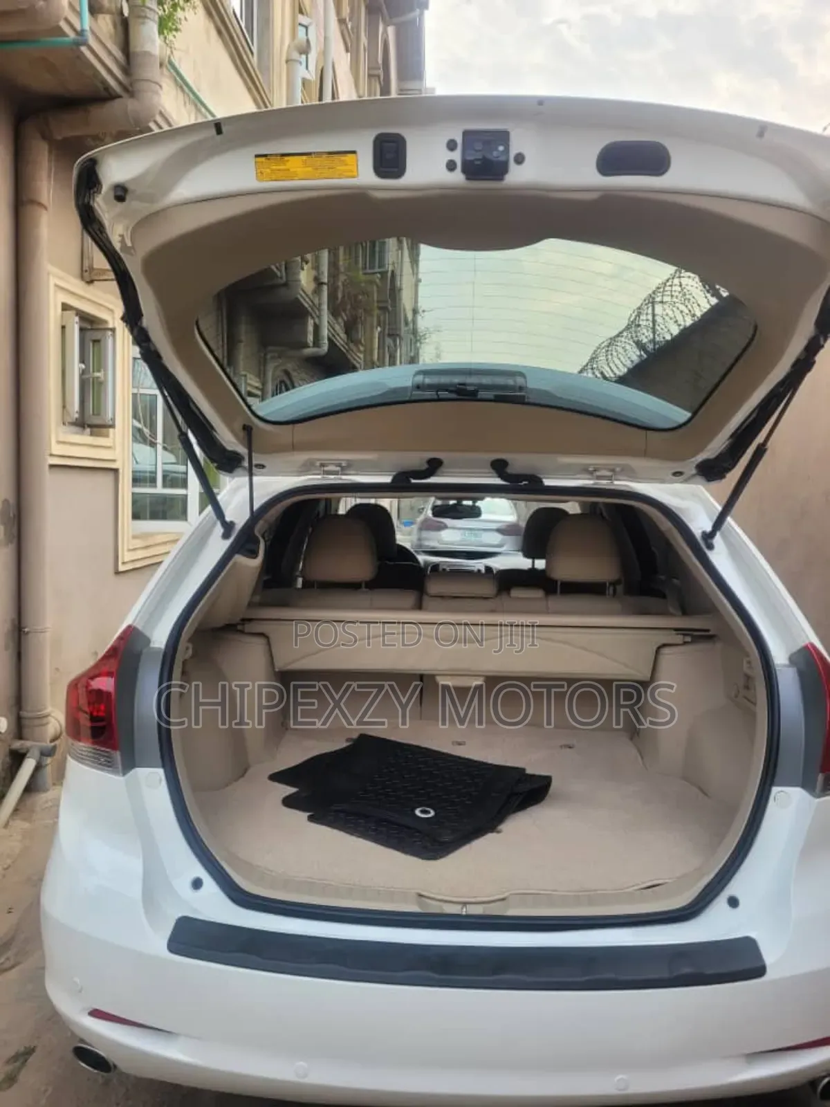 Toyota Venza Limited 4dr Wagon AWD (3.5L 6cyl 6A) 2015 White