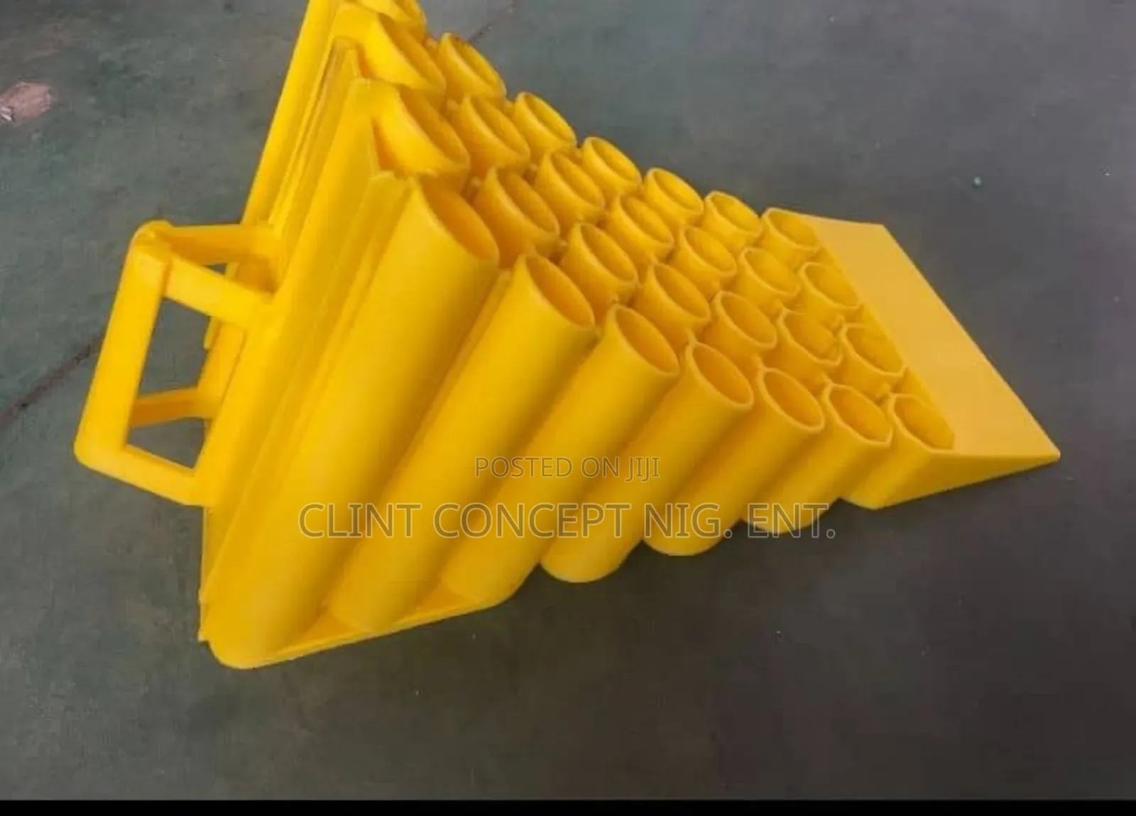 Plastic Yellow Tyre Wedge