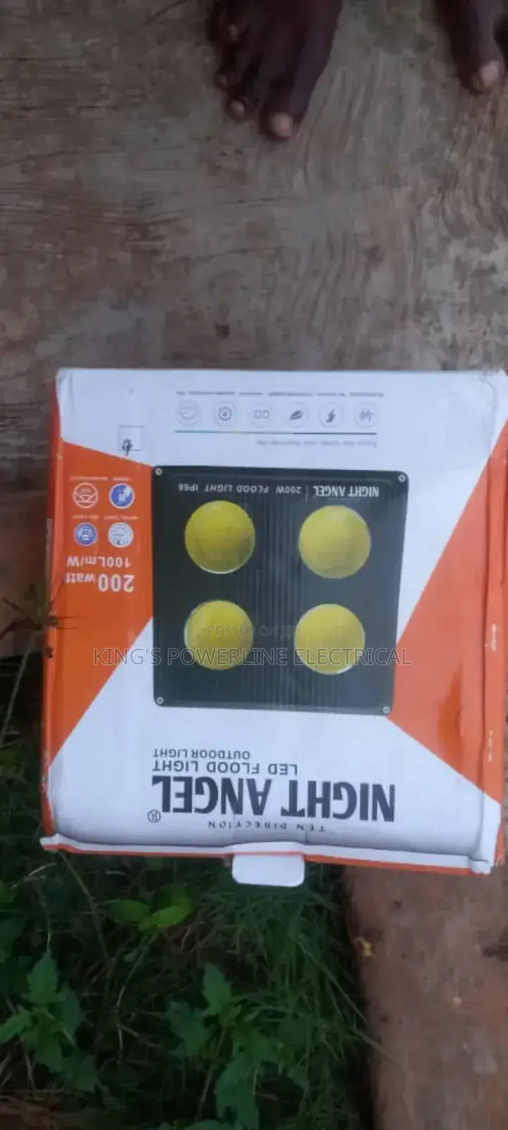 200 Watts Arogin Floodlight