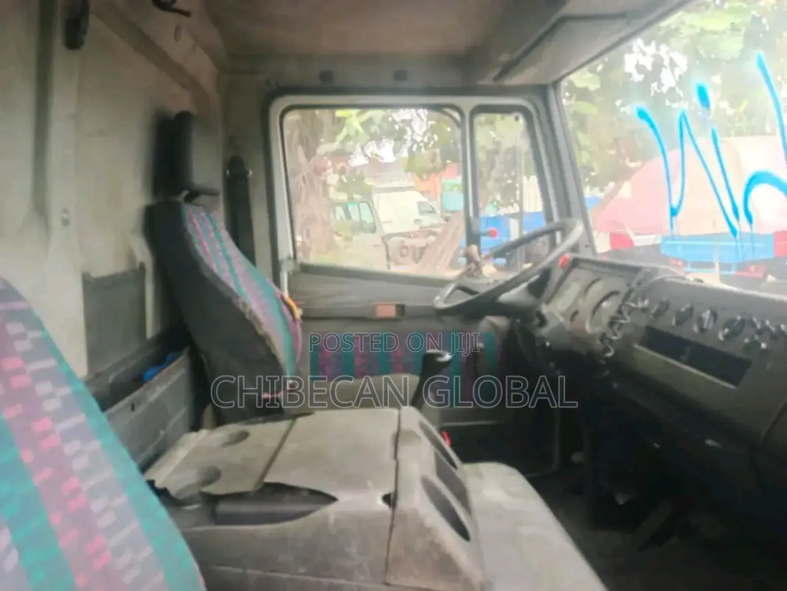 814 Pickup Truck With 4 Cylinders (Tokunbo)