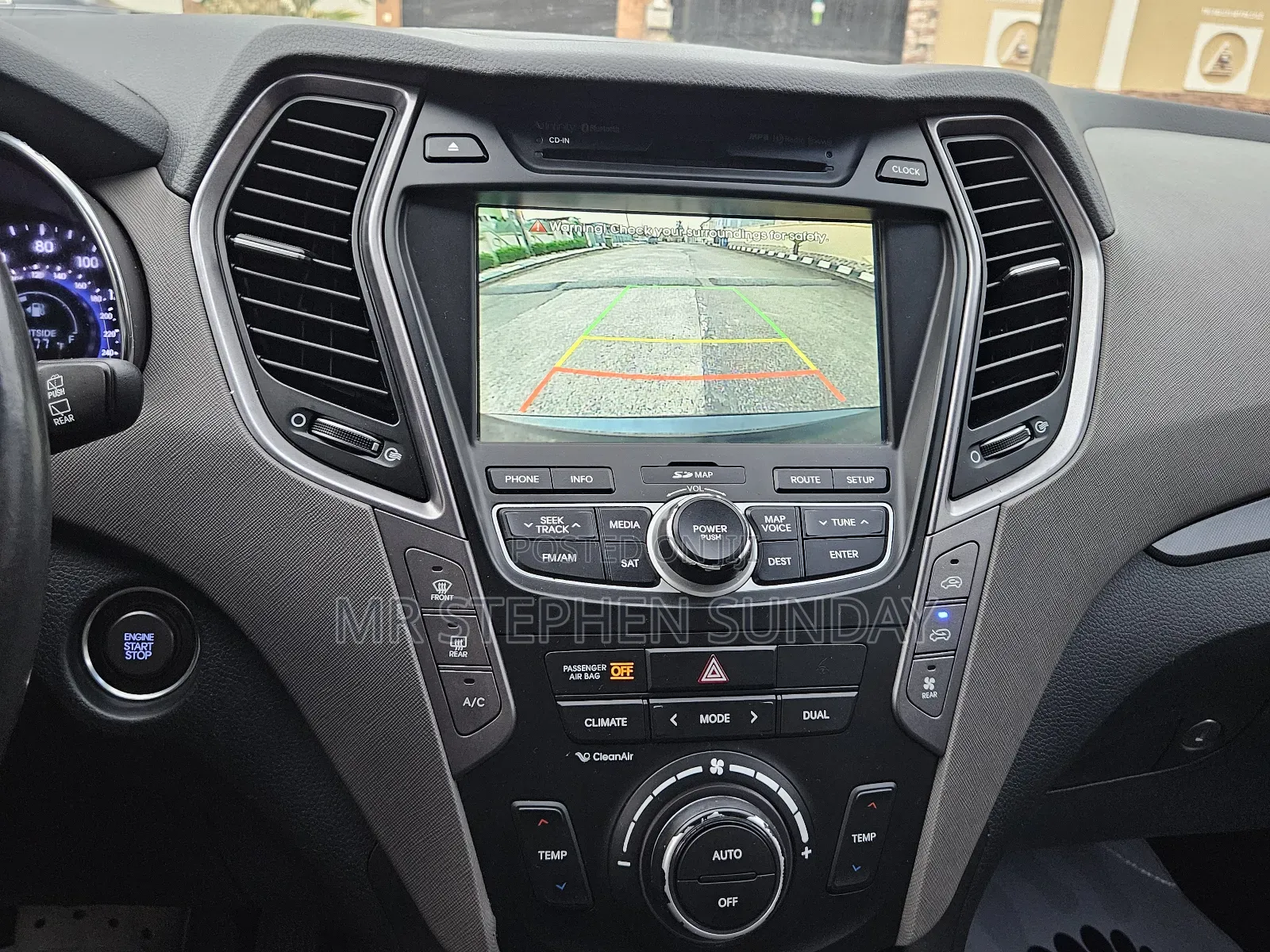 Hyundai Santa Fe Limited 4dr SUV (3.3L 6cyl 6A) 2015 Black