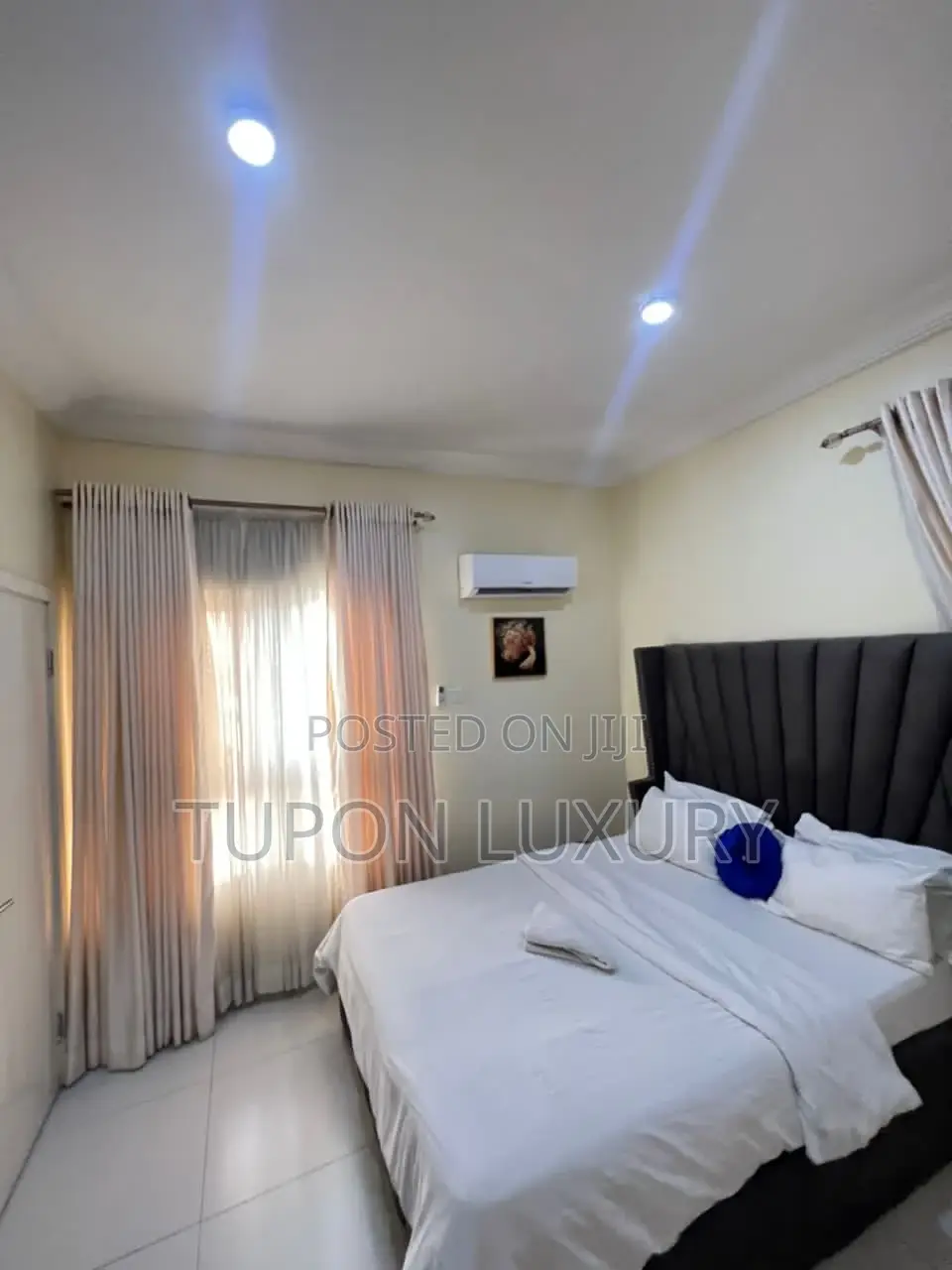 Luxury 2bedroom Apartment in Lekki Phase 1
