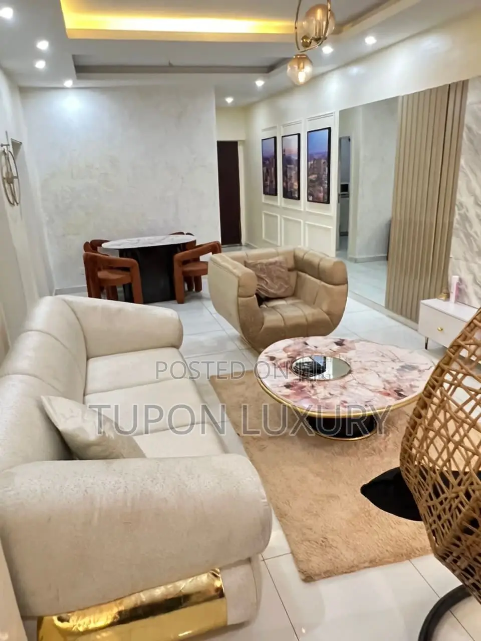 Luxury 2bedroom Apartment in Lekki Phase 1