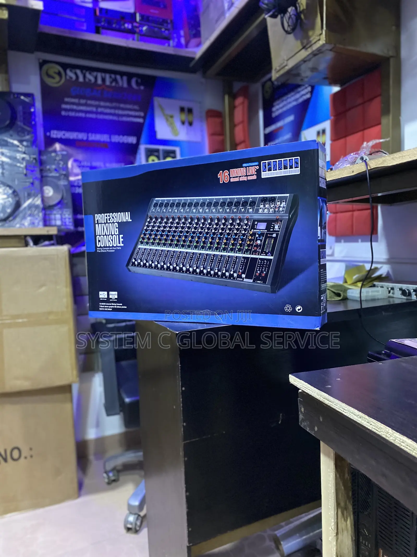 Yamaha Ct-160s 16 Channel Mixer