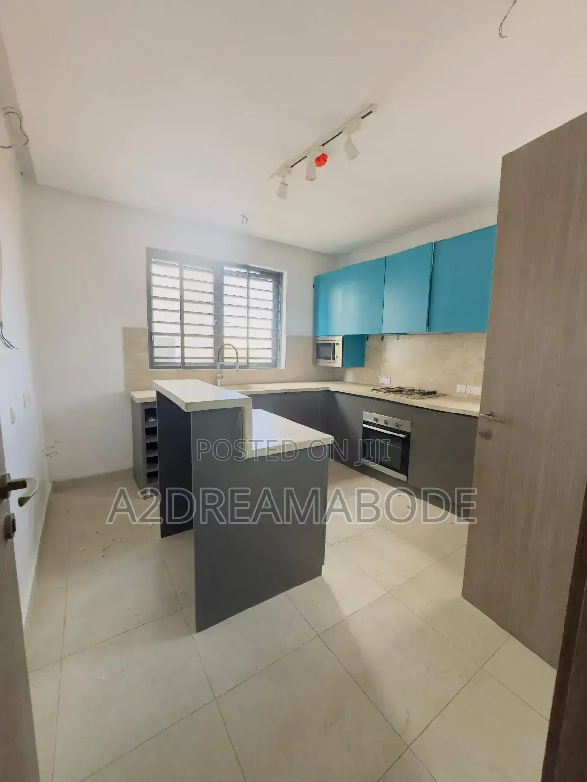 4bdrm Duplex in Maryland, Ikeja for sale