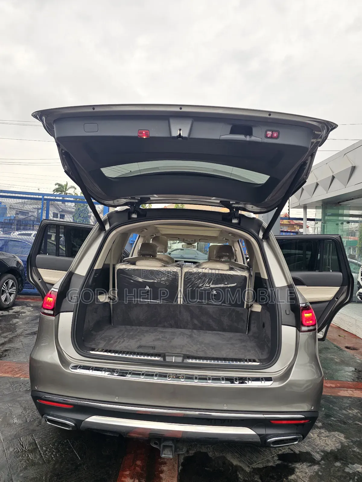 Mercedes-Benz GLS-Class 2020 Gold