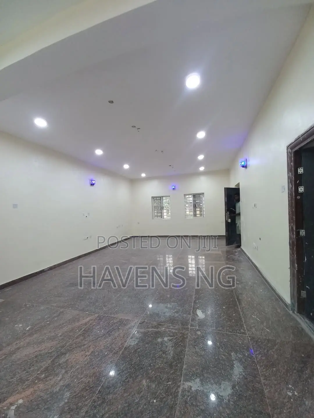 4bdrm Duplex in Obio-Akpor for sale