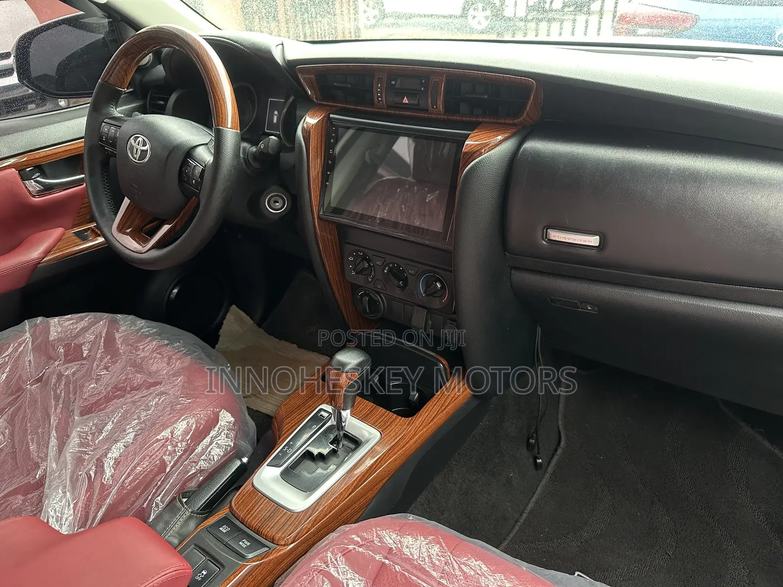 Toyota Fortuner 2019 White