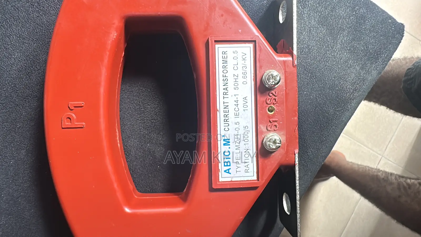 Original Current Transformer 1000/5a for Copper Bars